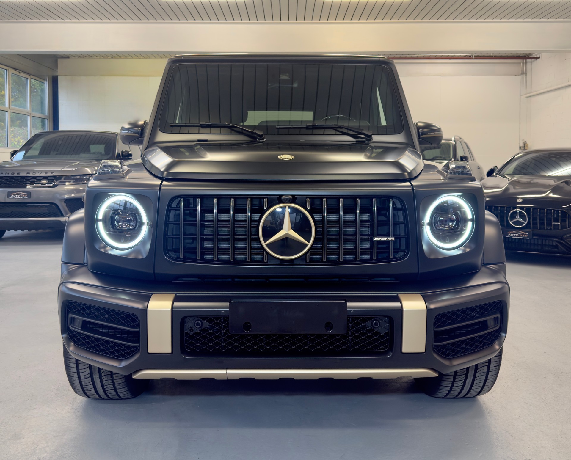 MERCEDES-BENZ G 63 AMG Speedshift Plus G-Tronic-showroom-element-1