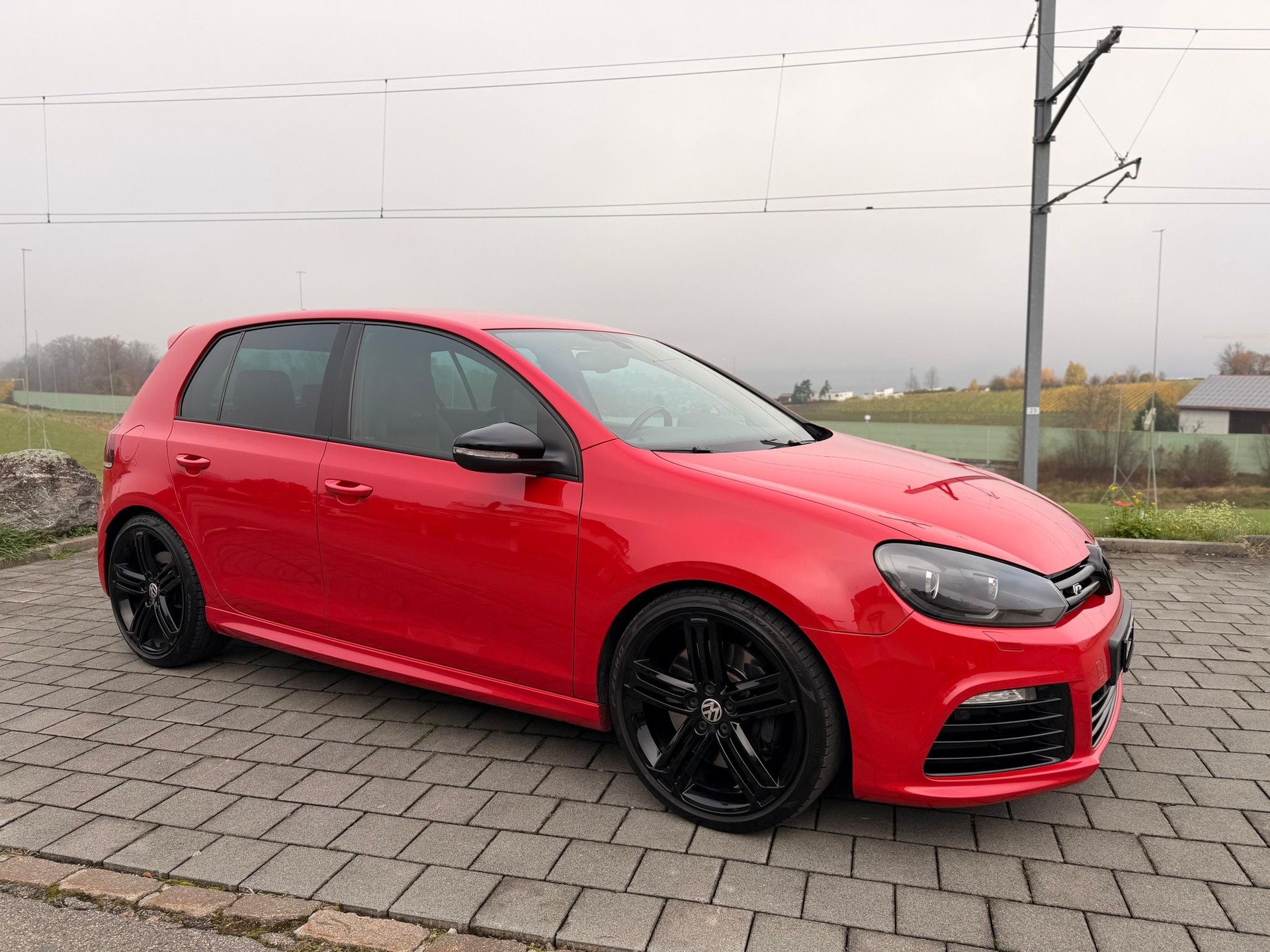 VW Golf R 6-image-1