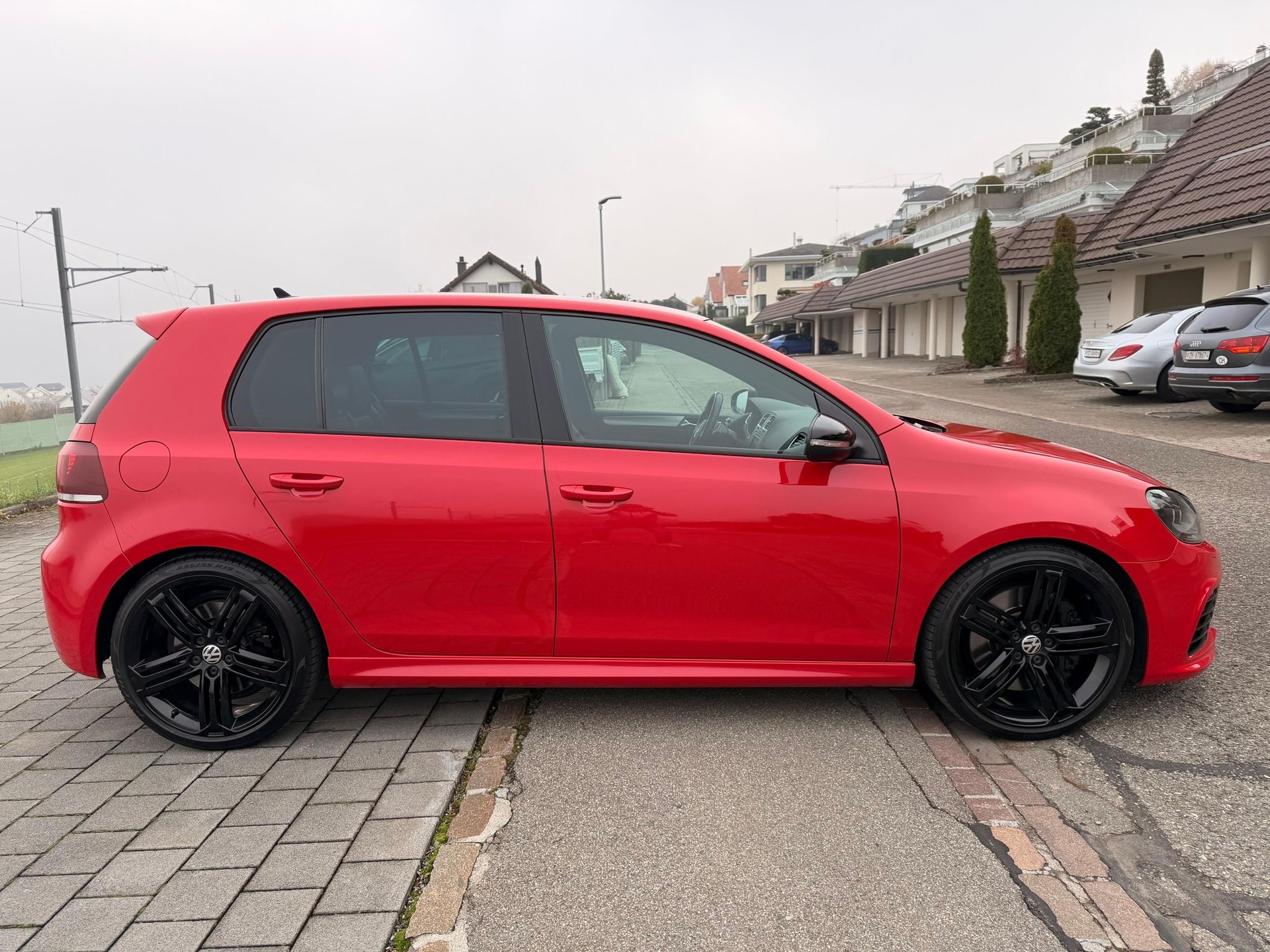 VW Golf R 6-image-7