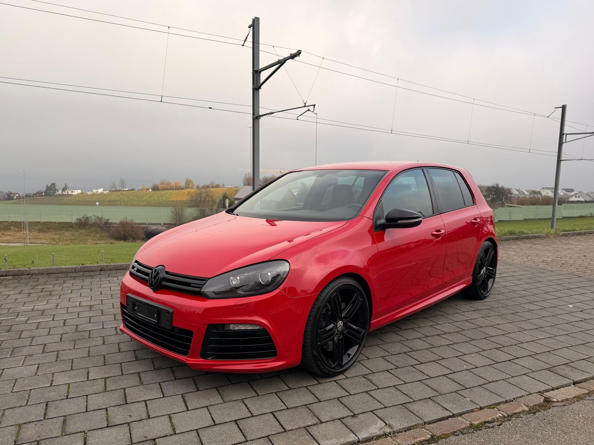 VW Golf R 6-image-0