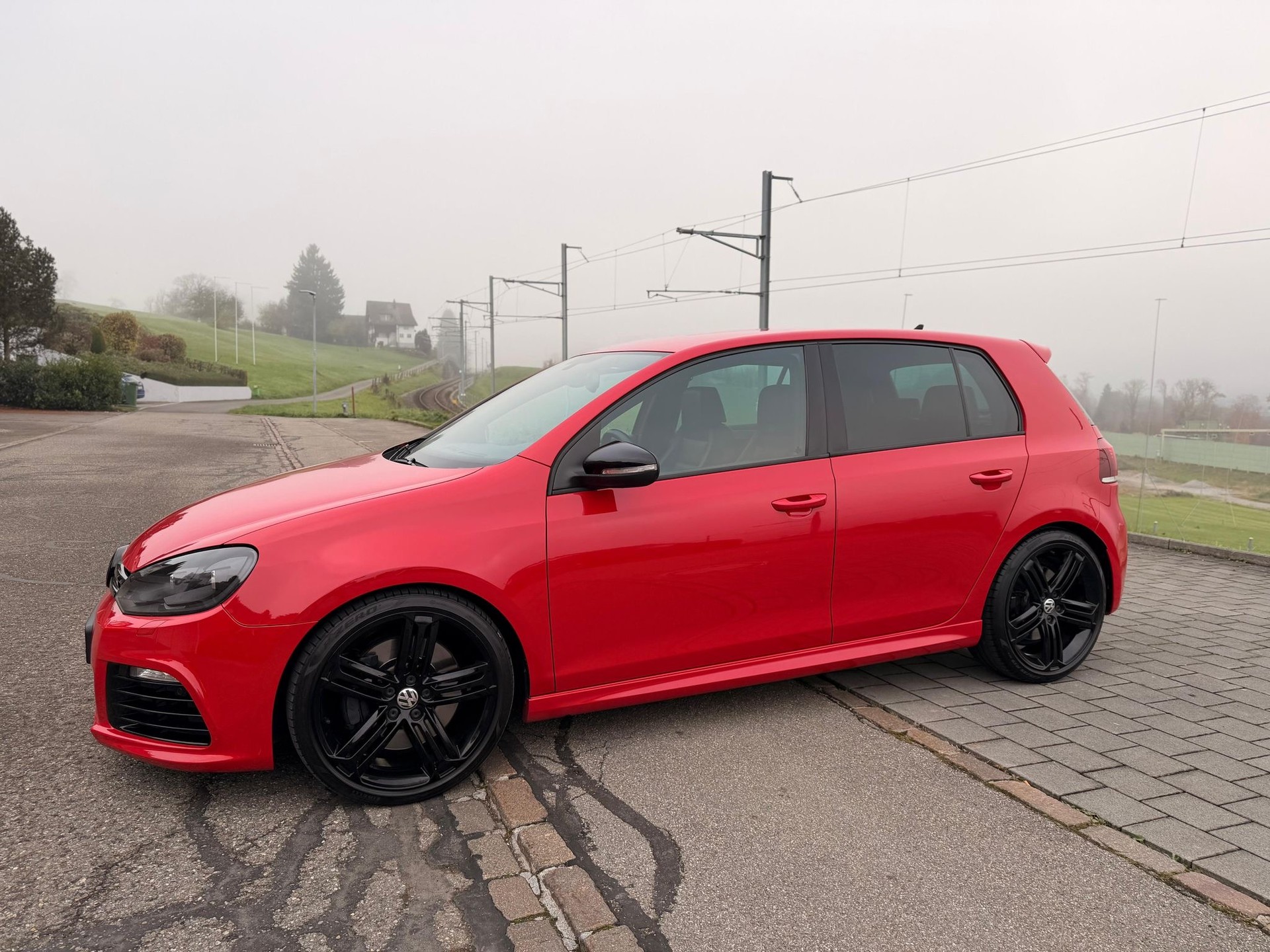 VW Golf R 6-image-3