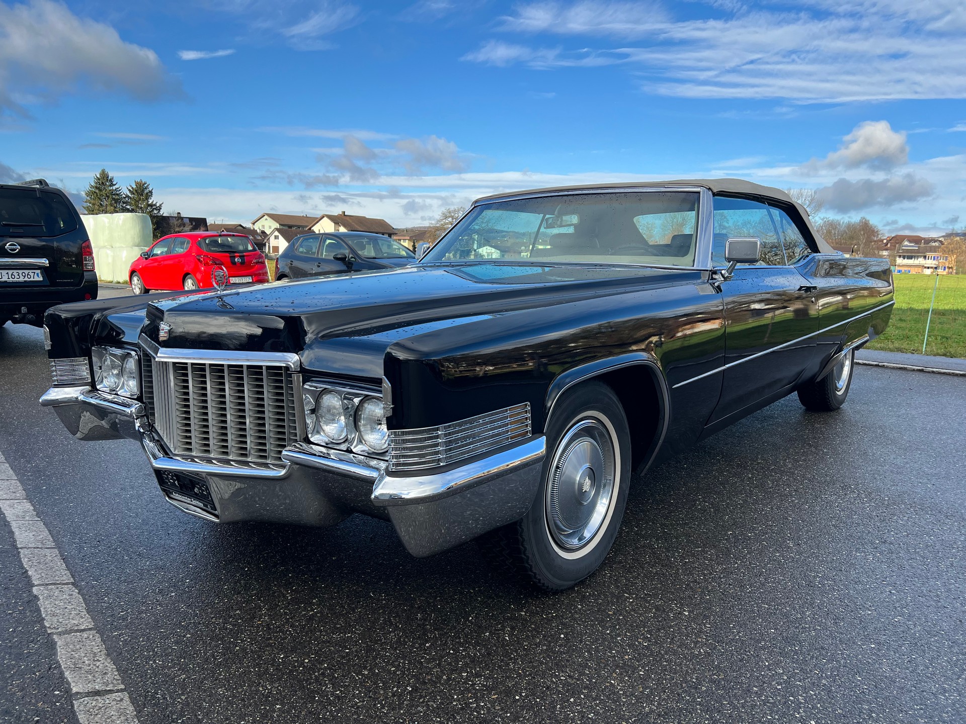 CADILLAC CONVERTIBLE-image-2