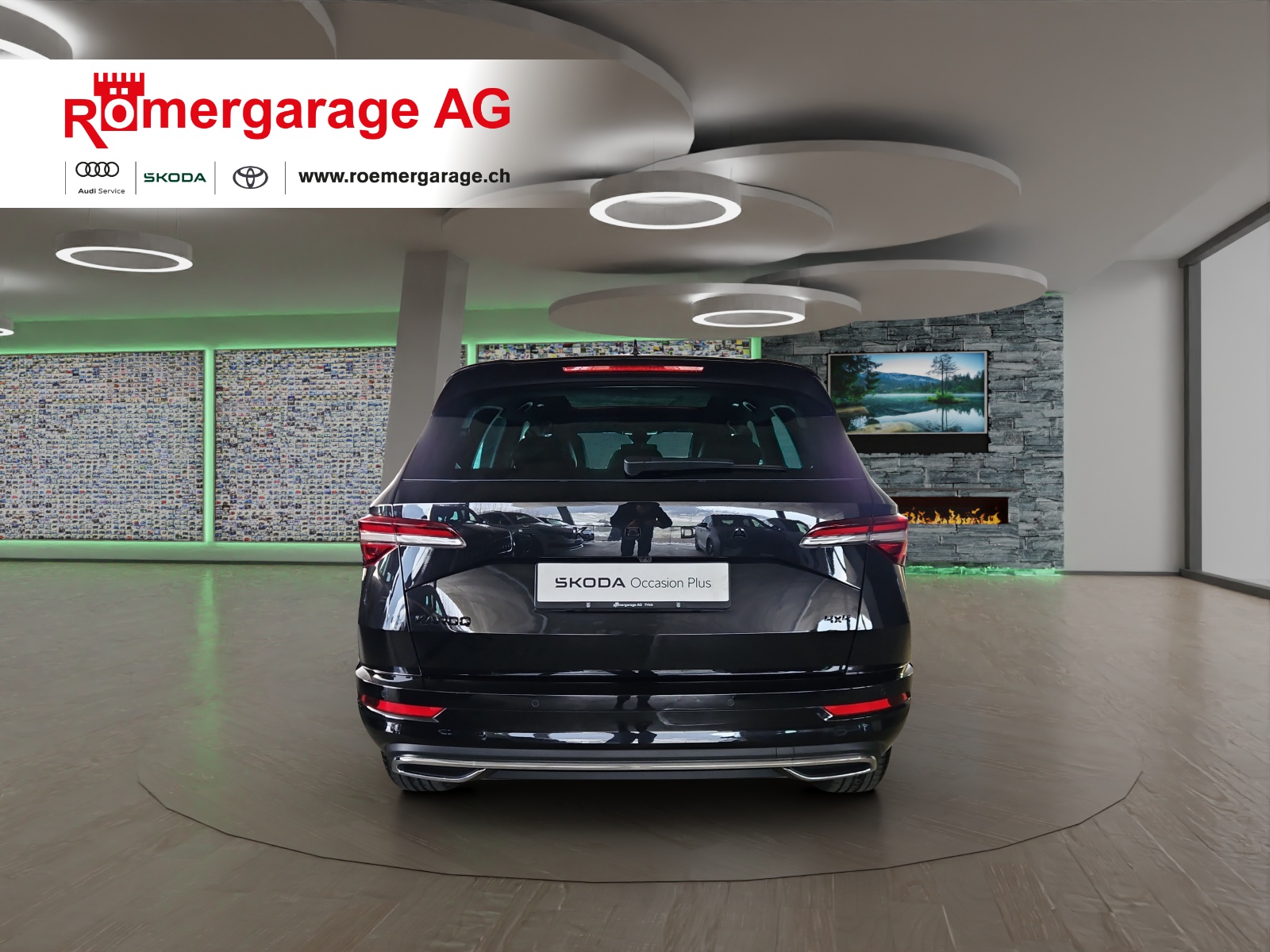 SKODA Karoq 2.0 TSI SportLine 4x4 DSG-image-2