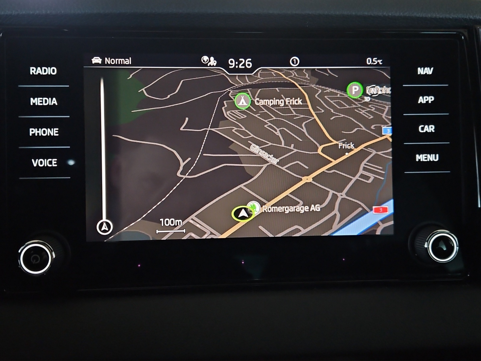 SKODA Karoq 2.0 TSI SportLine 4x4 DSG-image-14
