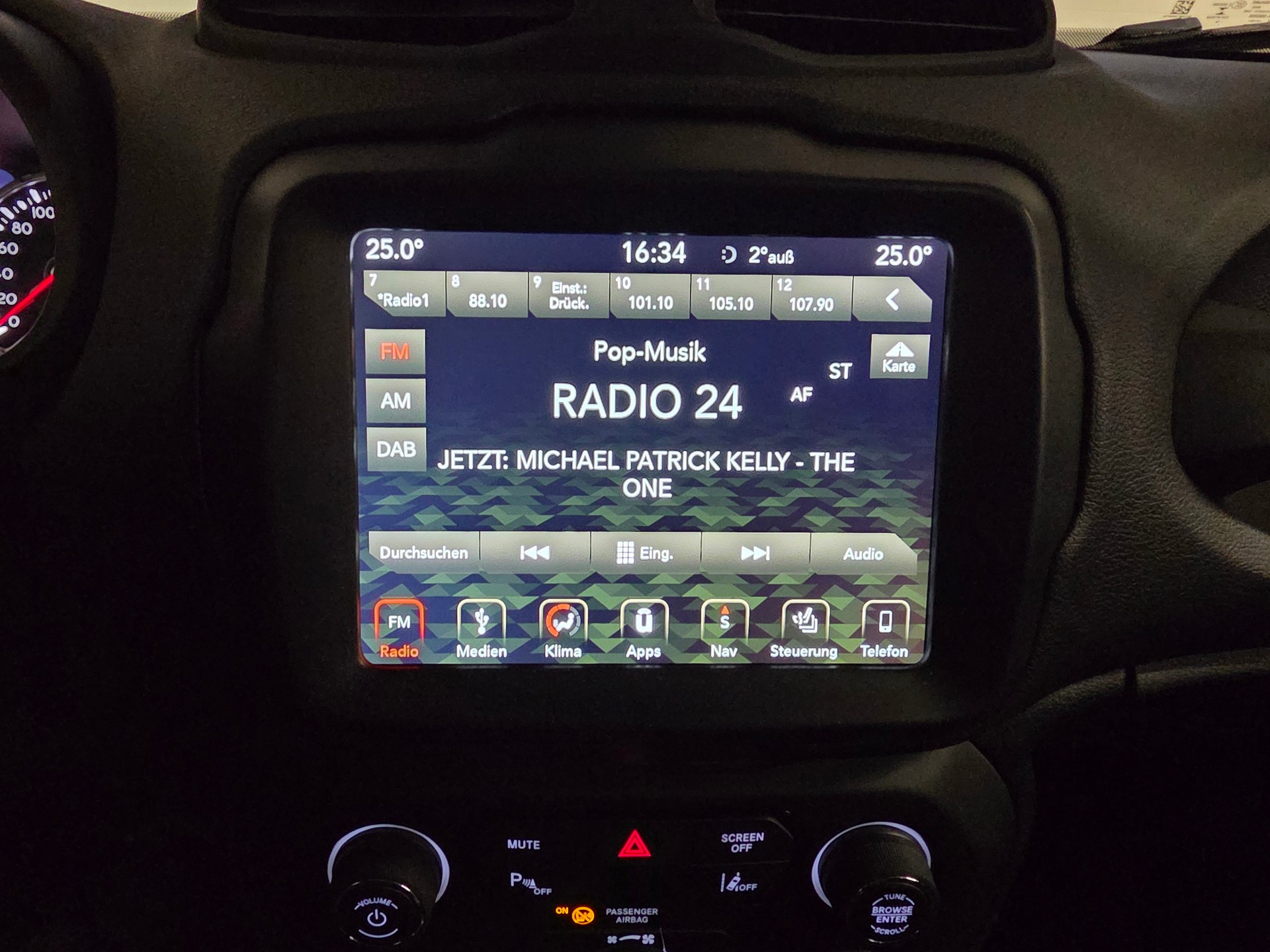 JEEP Renegade 2.0 MJ Trailhawk AWD + Low Range 9ATX-image-8