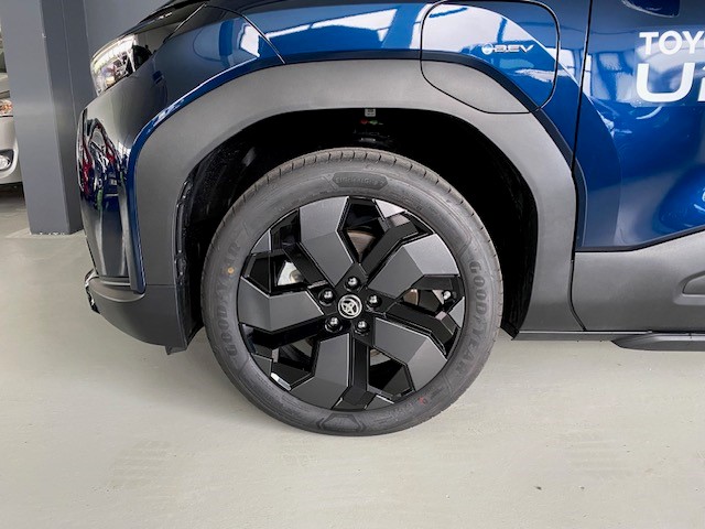 TOYOTA Urban Cruiser Premium AWD-image-6