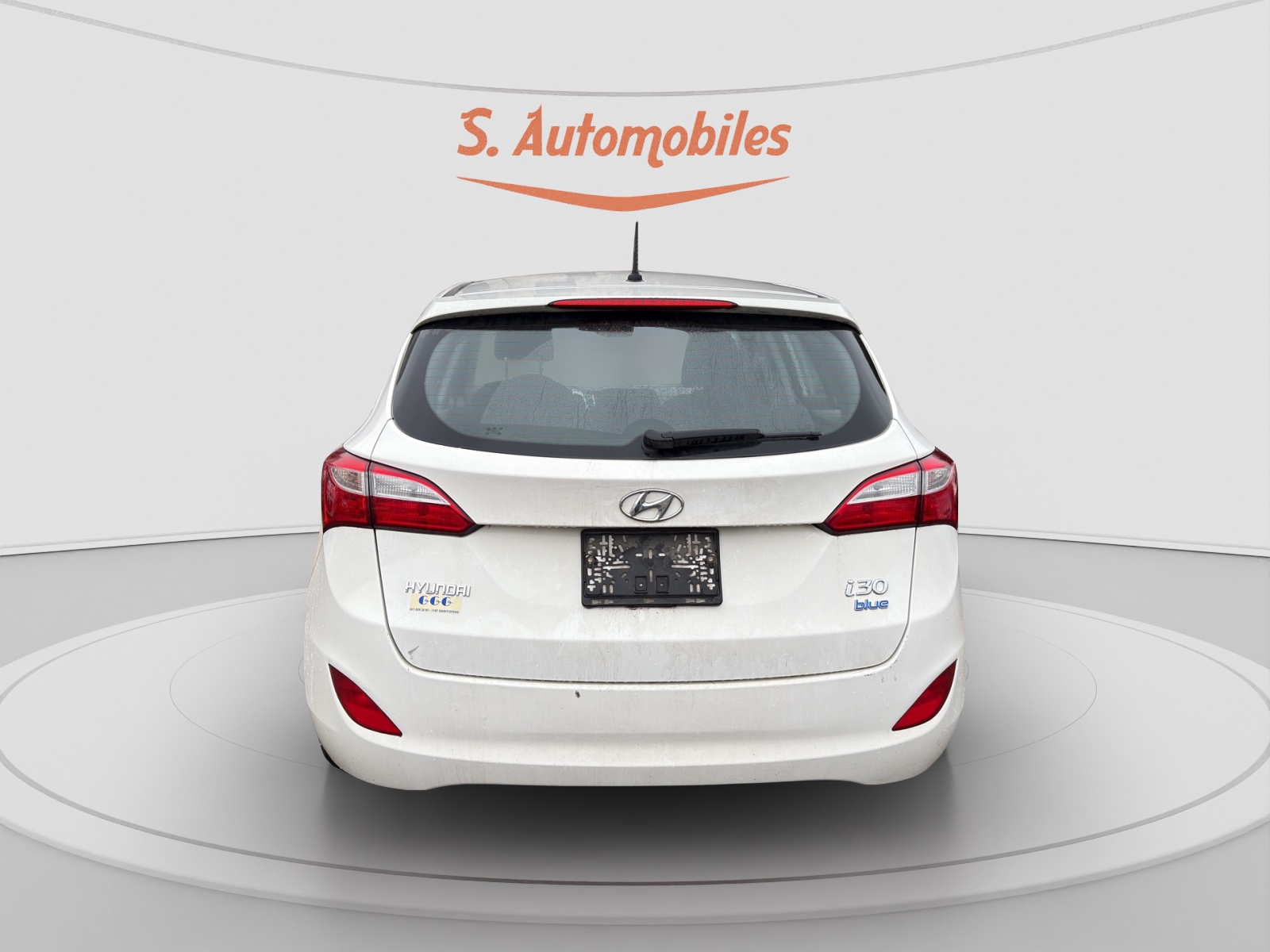 HYUNDAI i30 Wagon 1.4 Comfort-image-4