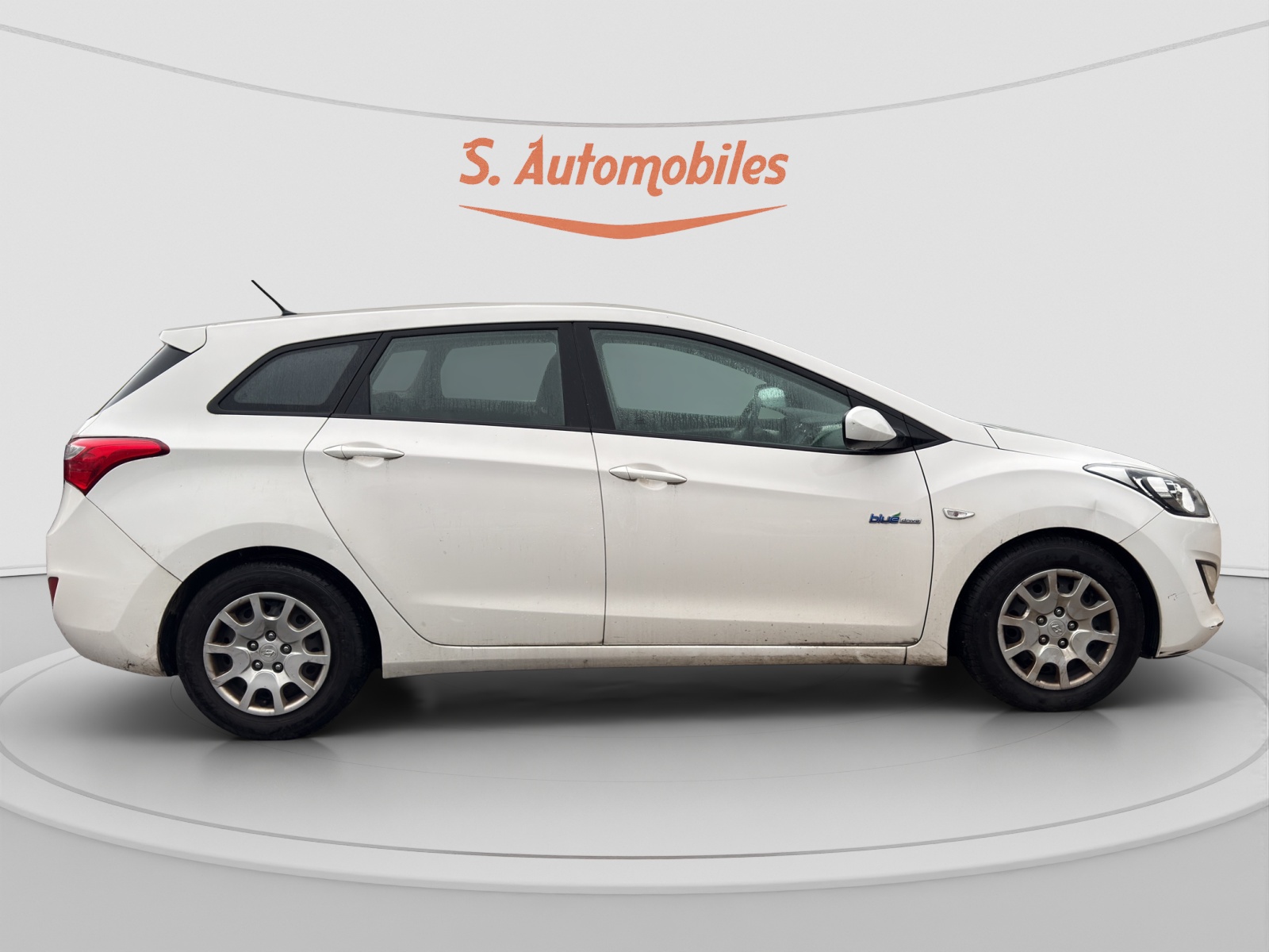 HYUNDAI i30 Wagon 1.4 Comfort-image-6