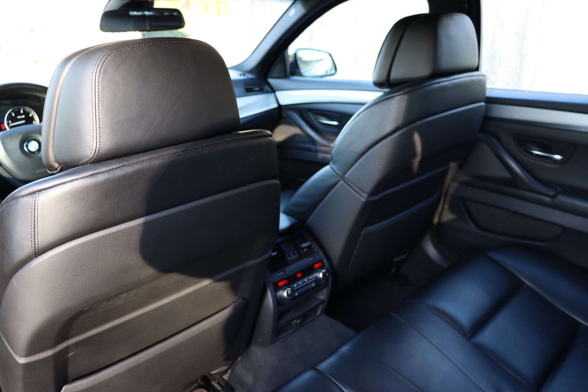 BMW 530d xDrive Touring Steptronic M-Paket-image-13