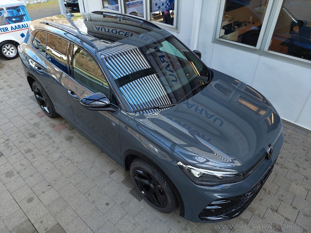 VW Tiguan 2.0 TDI SCR R-Line (SUV / GelÃ¤ndewagen)