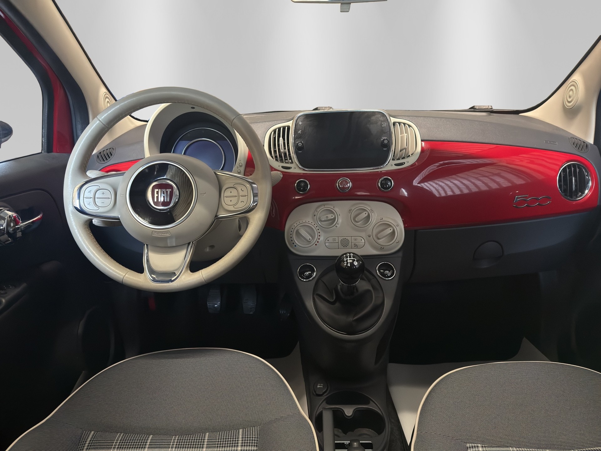 FIAT 500 1.2 Lounge-image-9