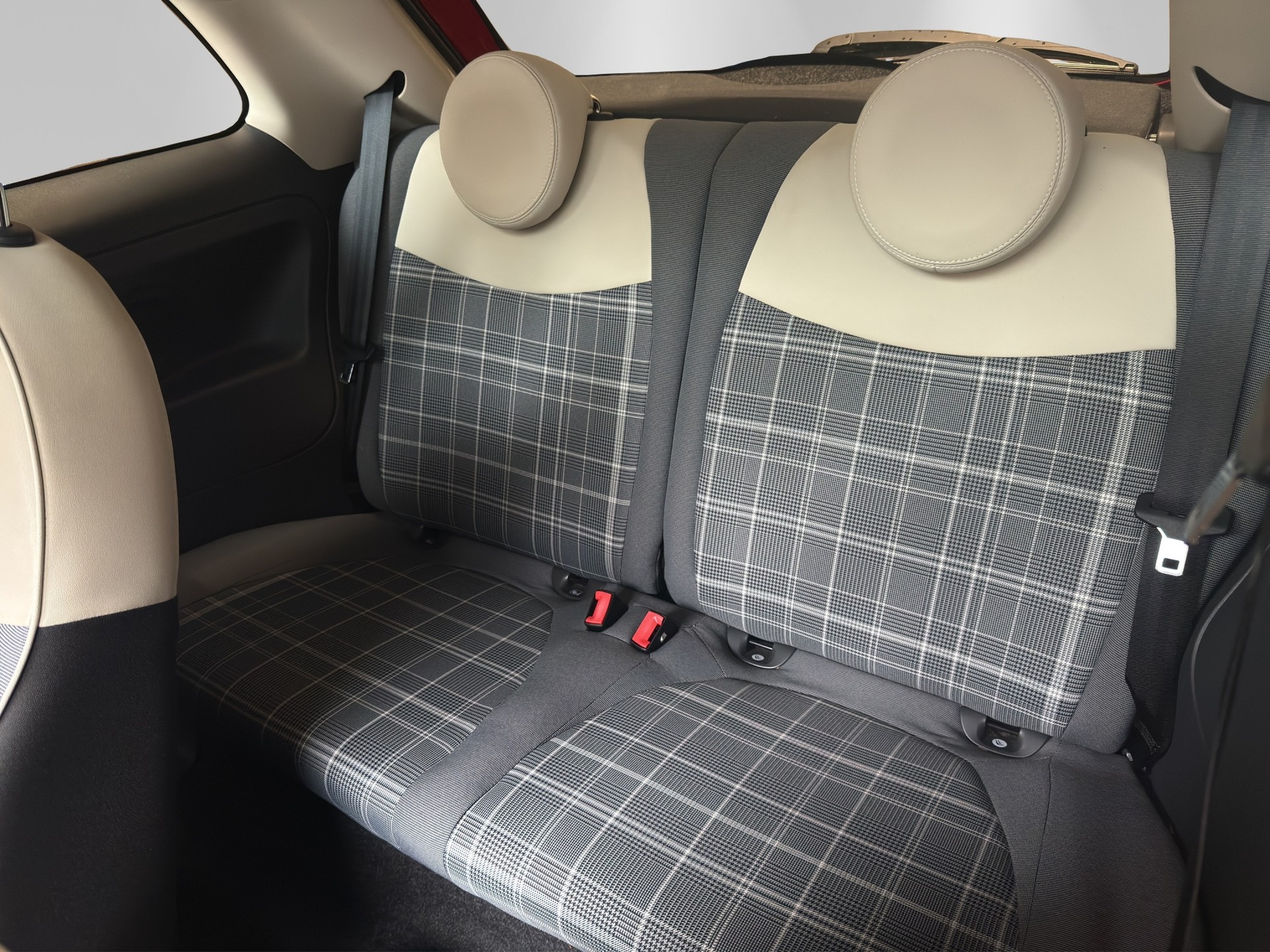 FIAT 500 1.2 Lounge-image-14