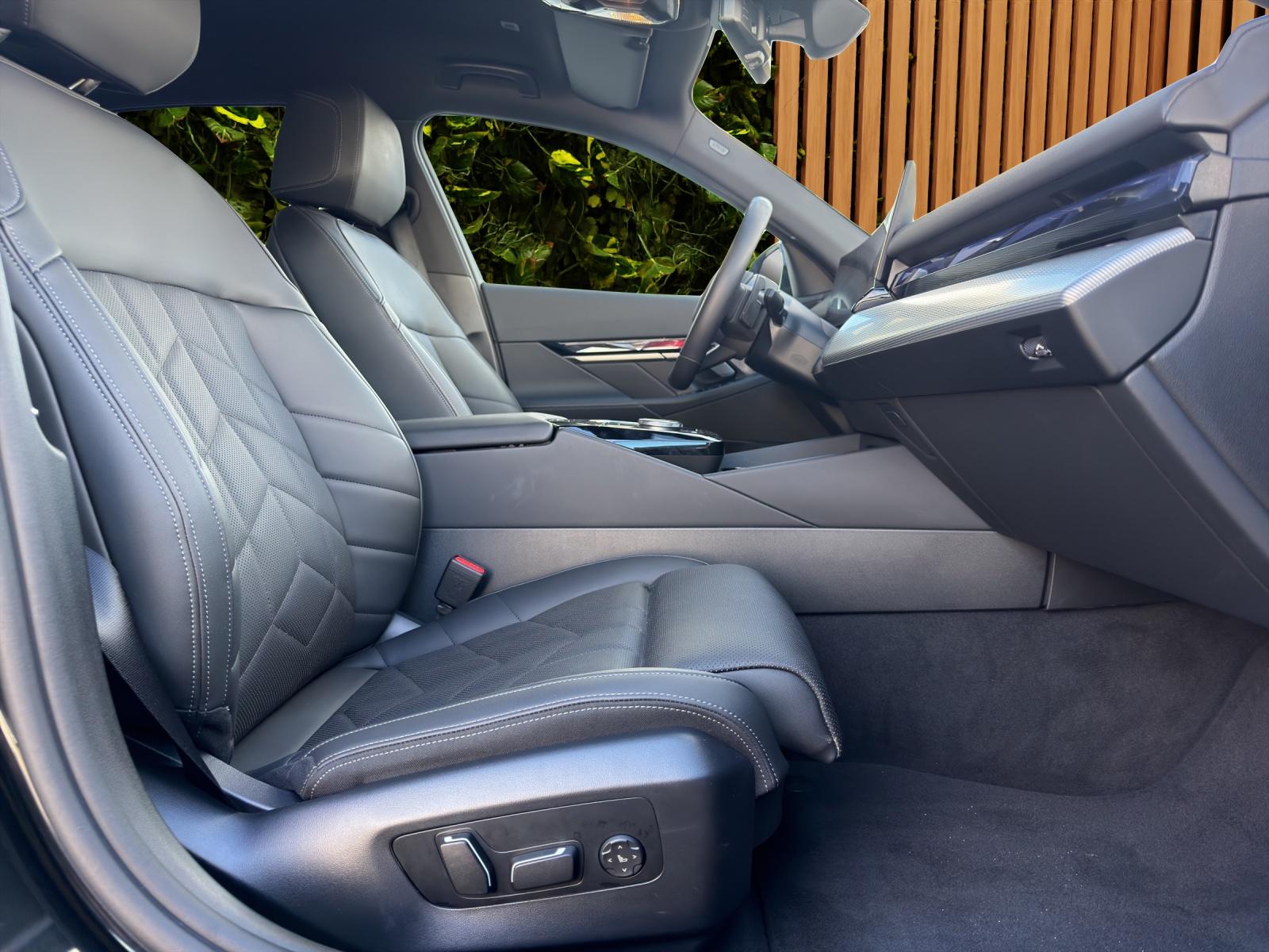 BMW 530e xDrive Steptronic (CH)-image-11