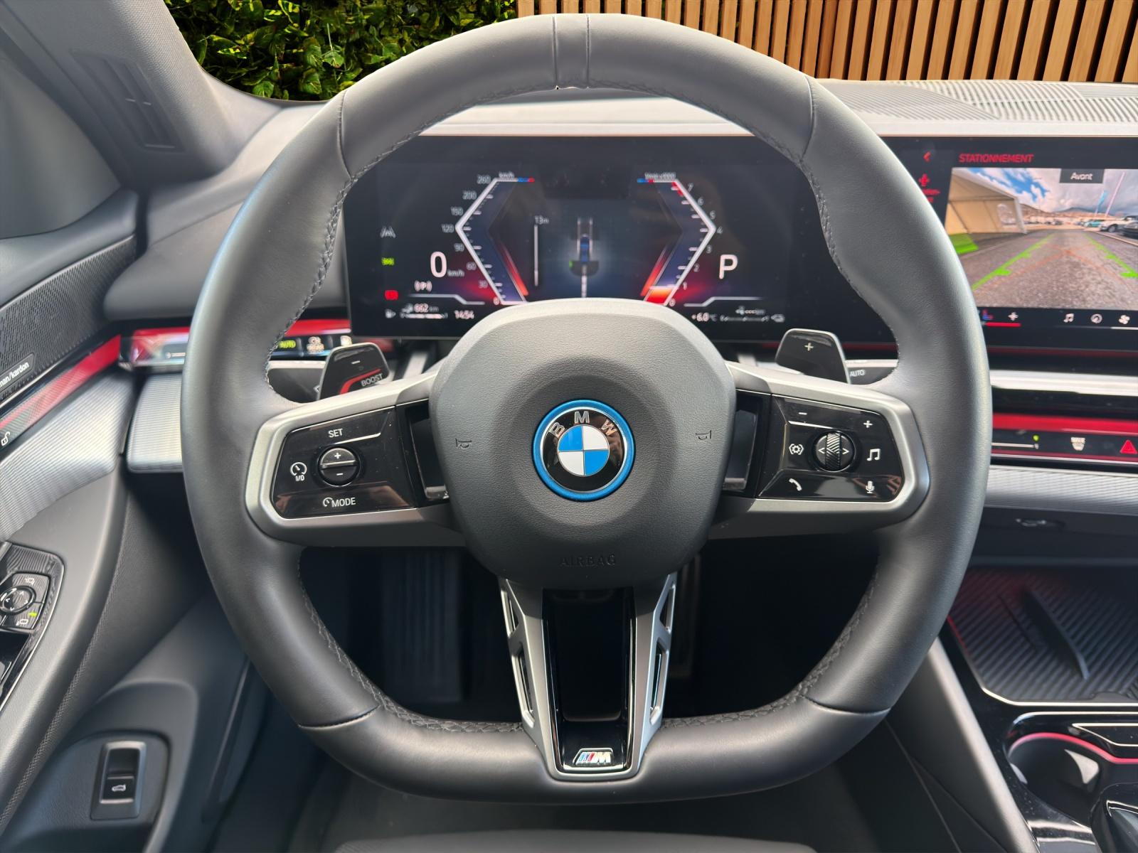 BMW 530e xDrive Steptronic (CH)-image-13