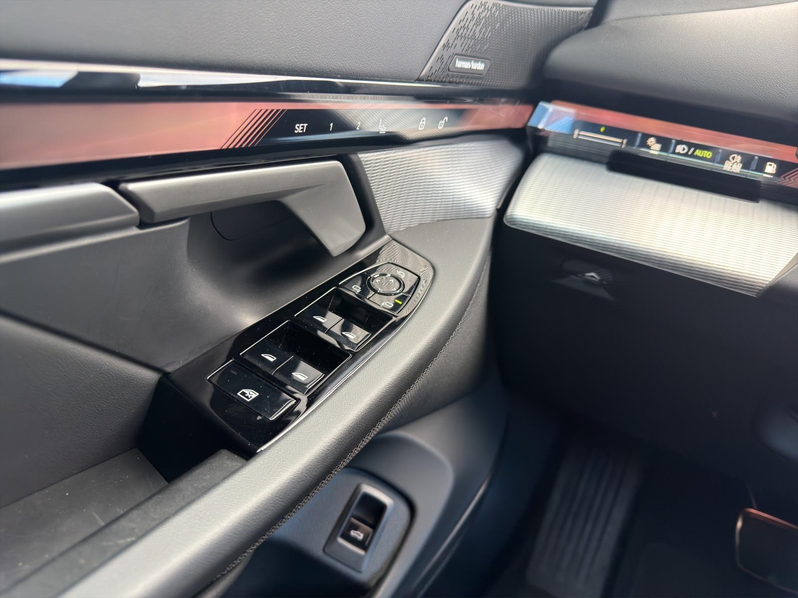 BMW 530e xDrive Steptronic (CH)-image-18