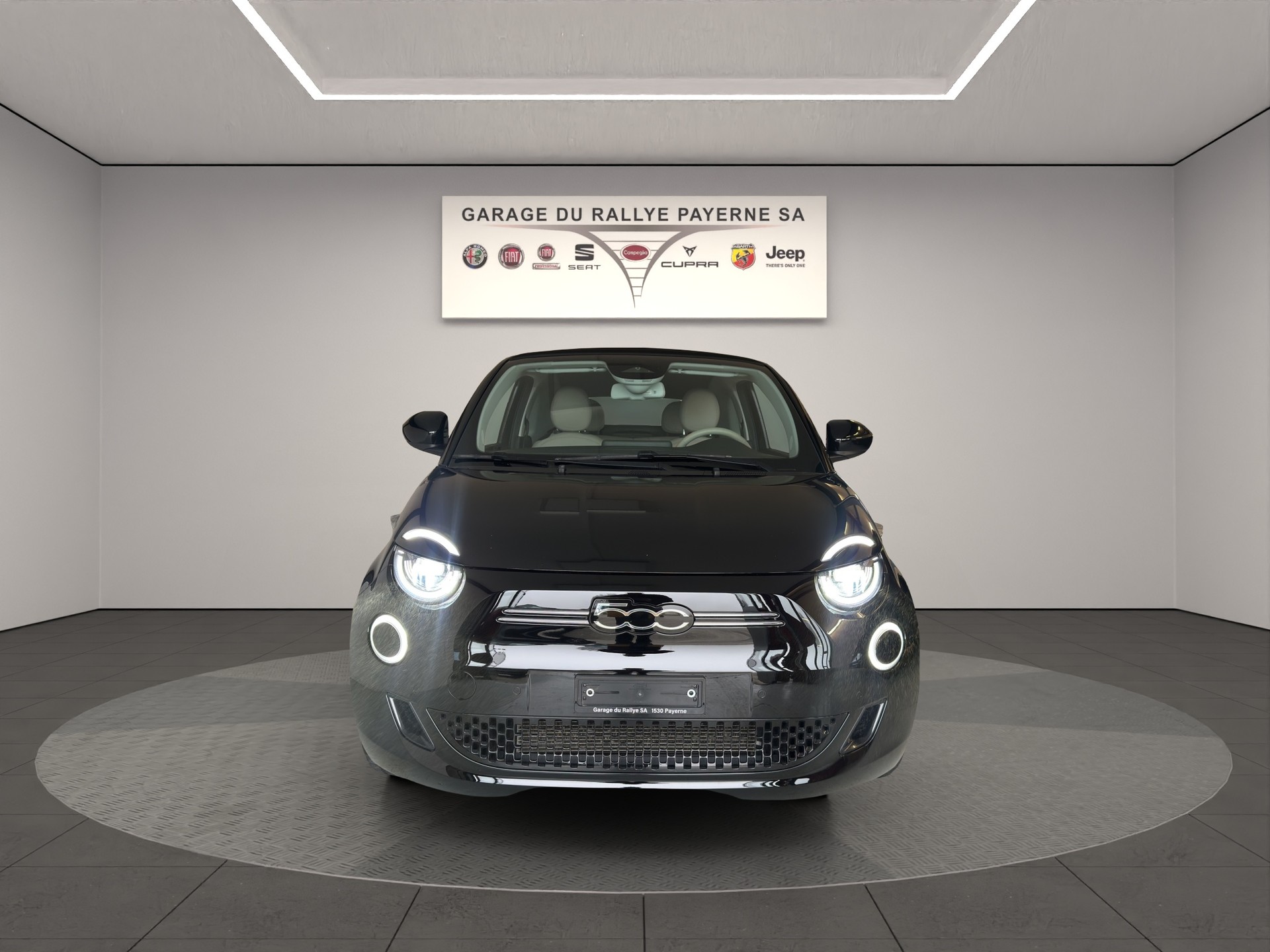 FIAT 500 C electric 87 kW La Prima-image-0