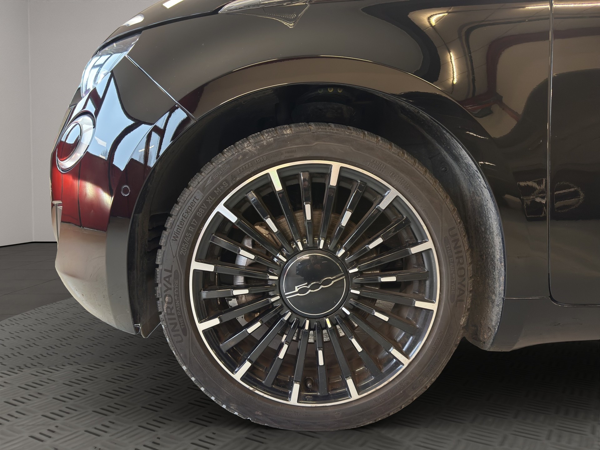FIAT 500 C electric 87 kW La Prima-image-5
