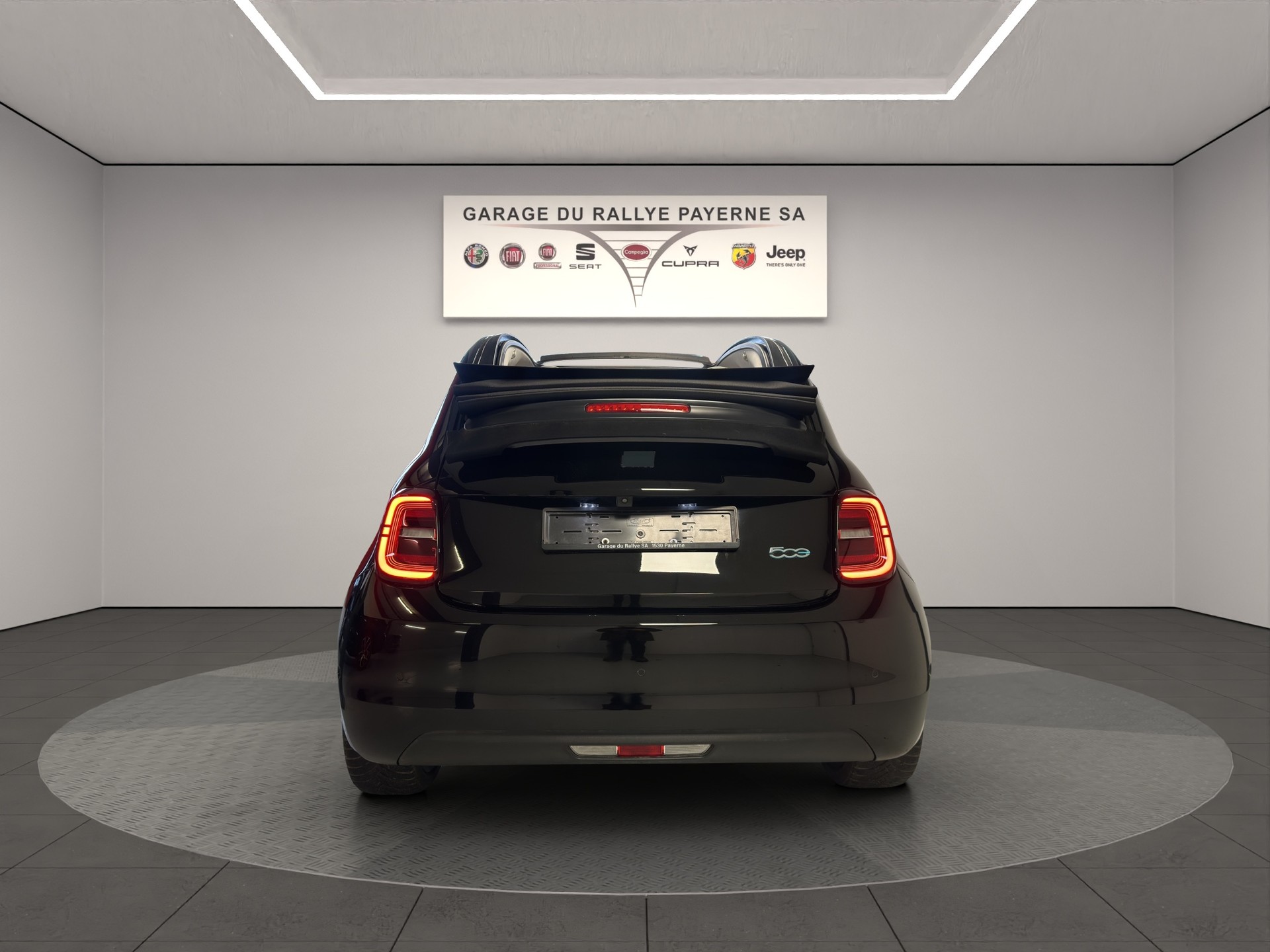 FIAT 500 C electric 87 kW La Prima-image-3