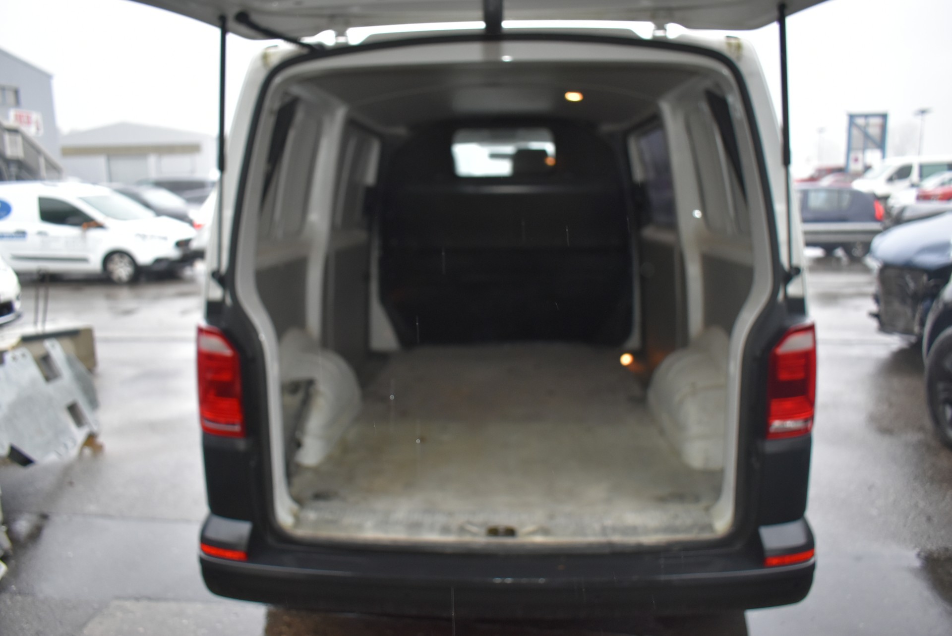 VW T6 2.0 TDI Euro 6-image-4