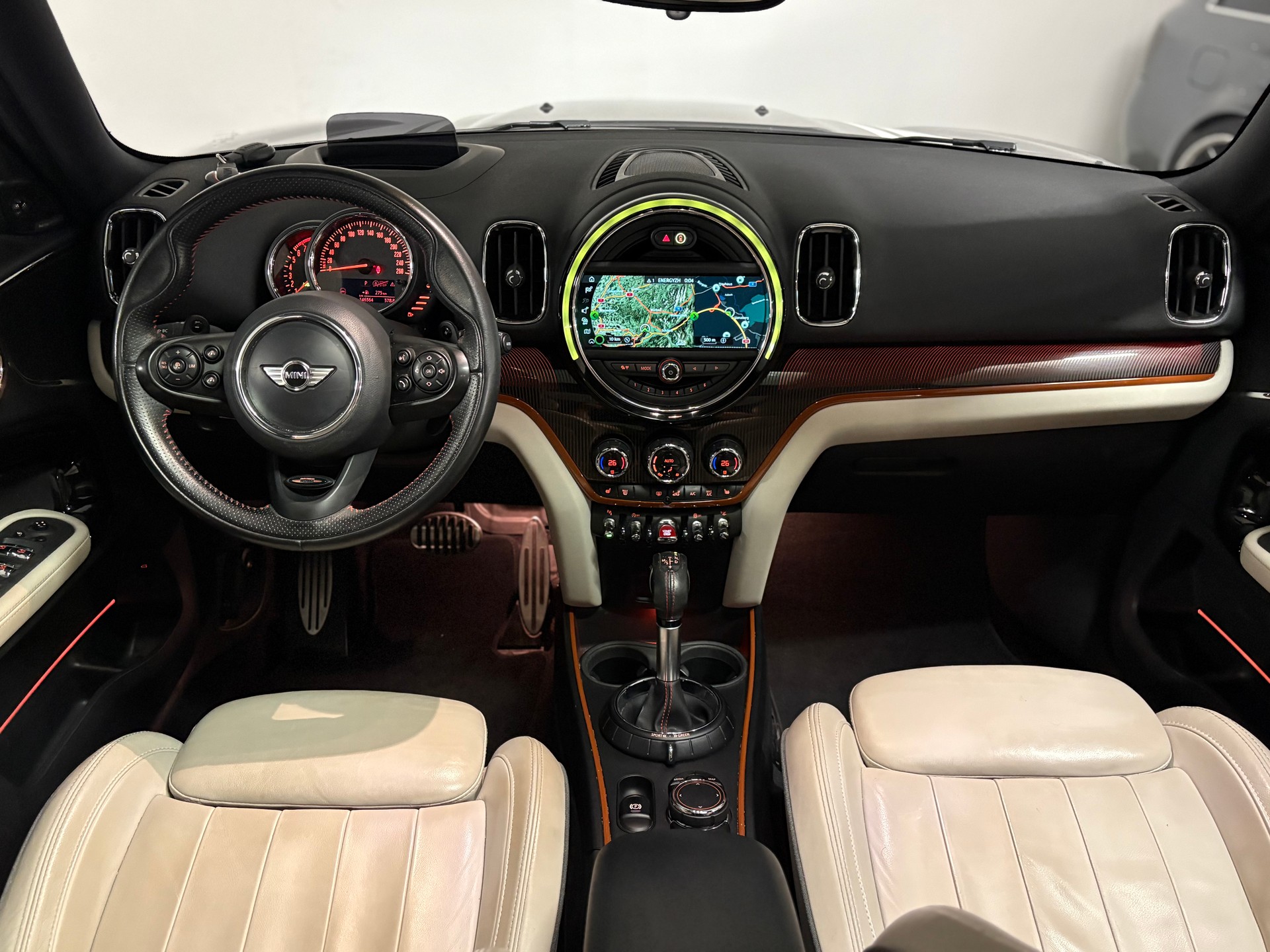 MINI Countryman Cooper S ALL4 Steptronic Frisch ab MFK-image-8
