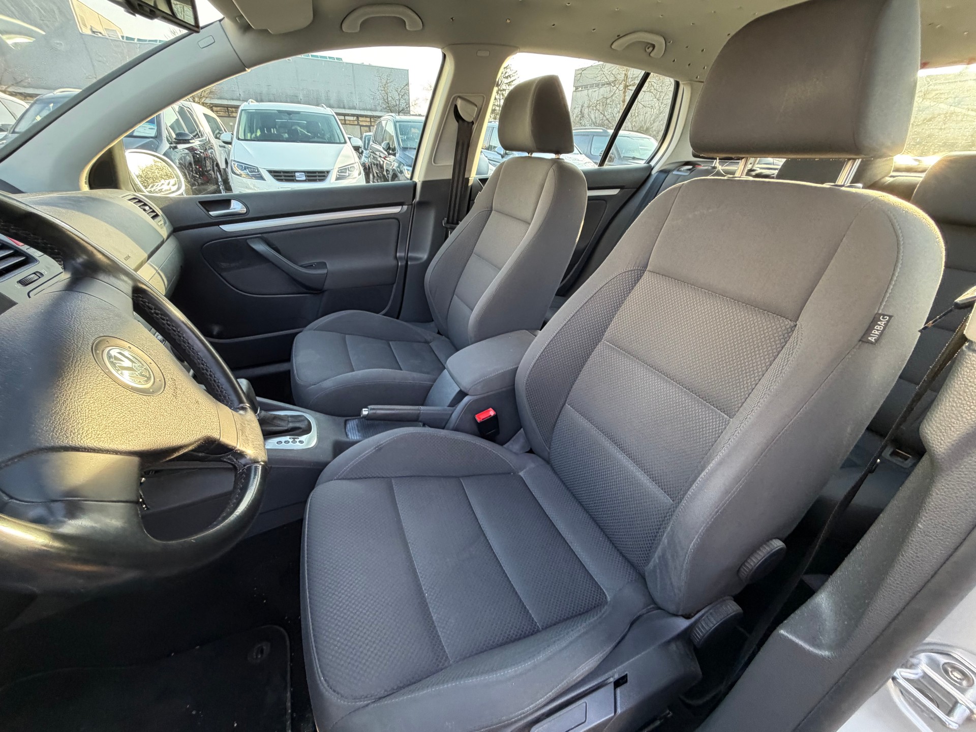 VW Golf 2.0 FSI GT Sport Tiptronic-image-8