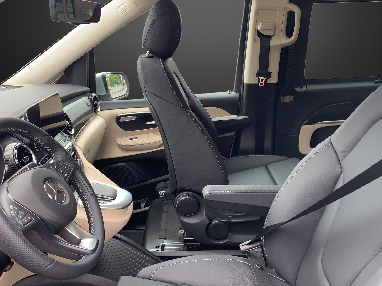MERCEDES-BENZ Marco Polo 300 d 4M Automat-image-6