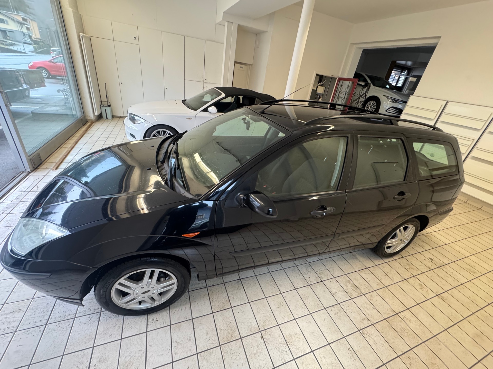 FORD Focus 1.6i 16V Carving-image-3