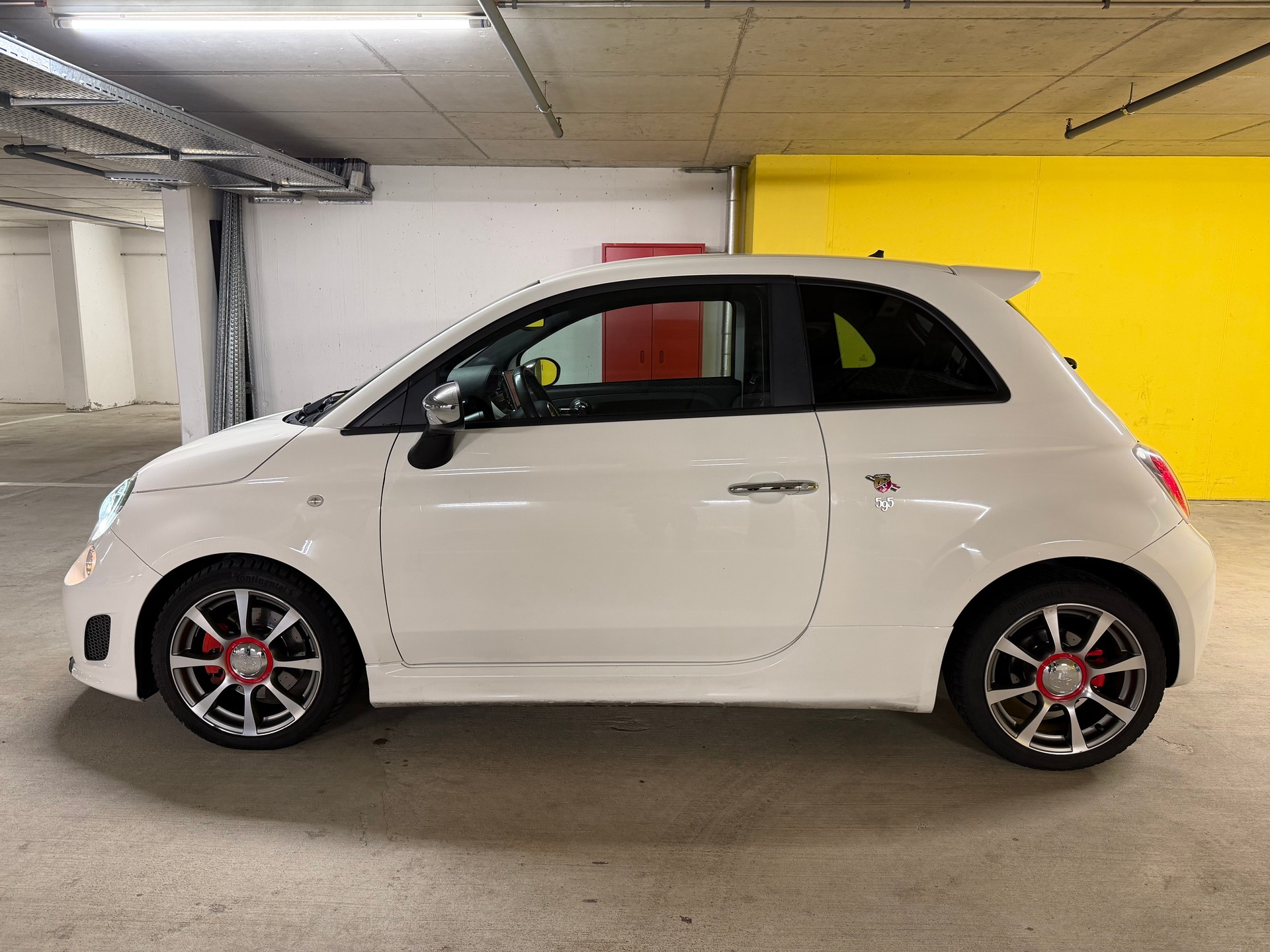 FIAT 595 1.4 16V Turbo Abarth Turismo-image-7