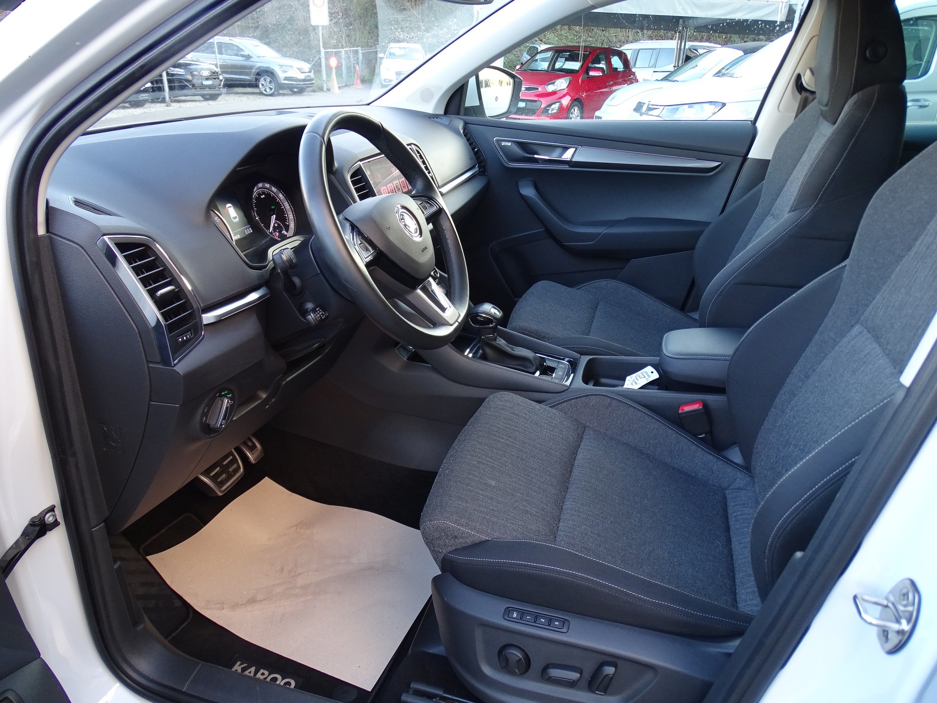 SKODA Karoq 1.5 TSI ACT Style DSG-image-19