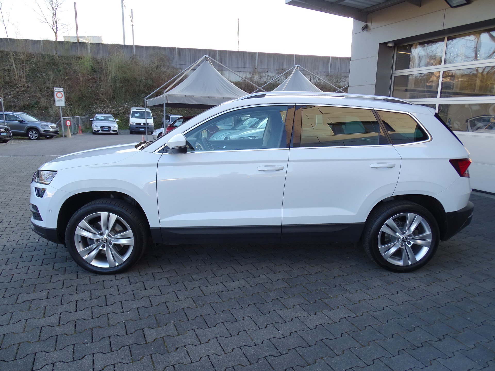 SKODA Karoq 1.5 TSI ACT Style DSG-image-14