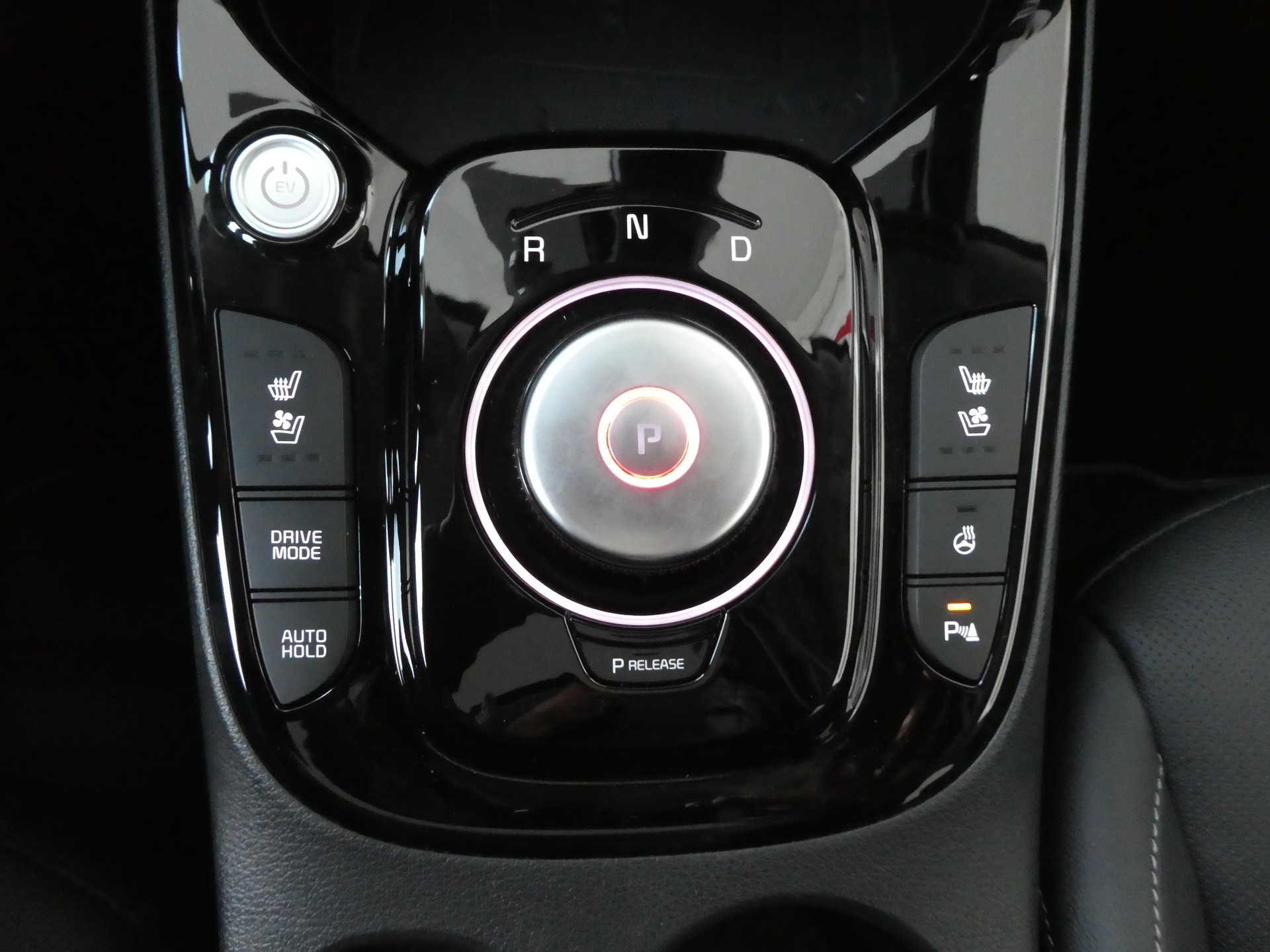 KIA e Soul Style-image-12