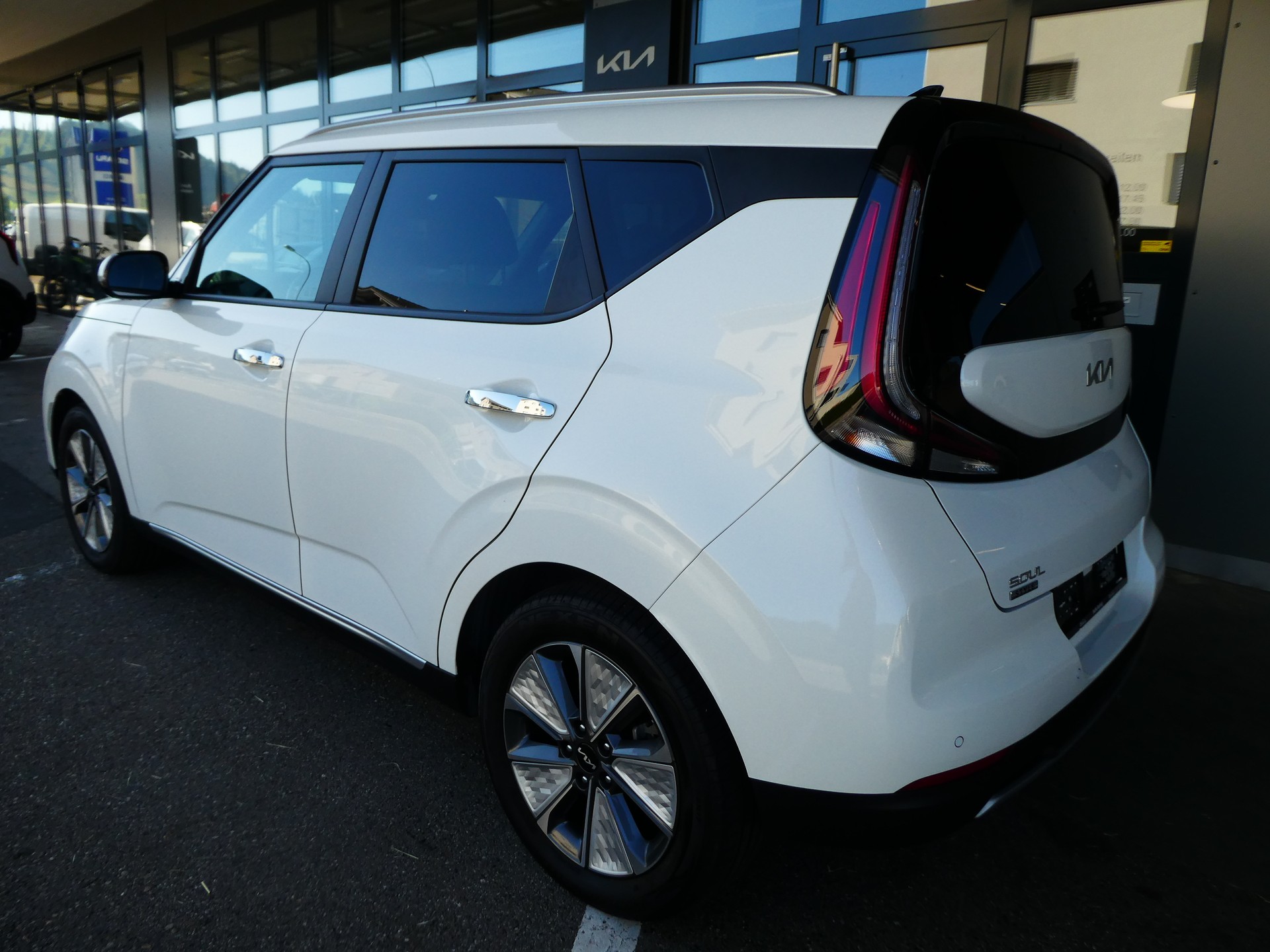 KIA e Soul Style-image-8
