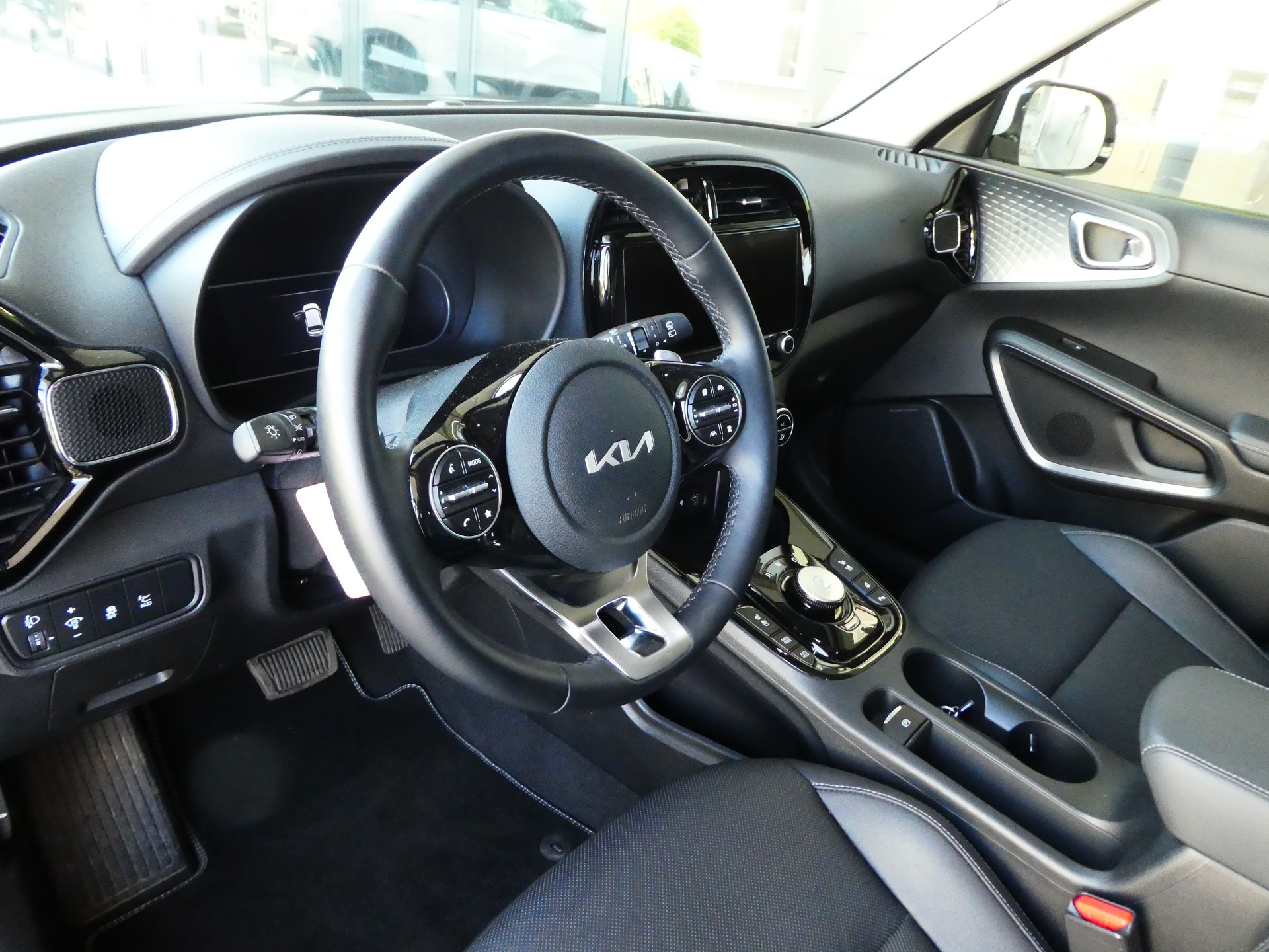 KIA e Soul Style-image-11