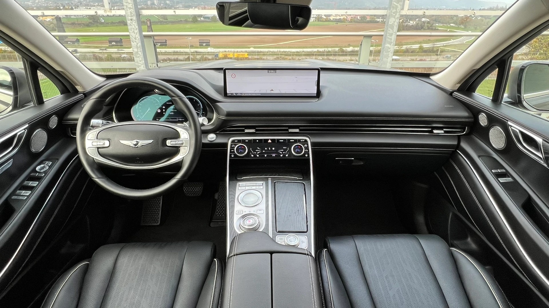 GENESIS GV80 3.0 CRDI LUXUS AT8 AWD l 277 PS-image-18