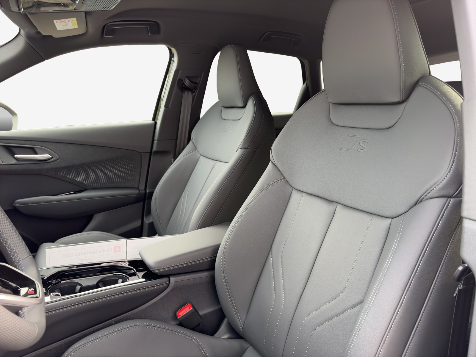 AUDI Q3 SUV 110 kW TFSI S tronic-image-13