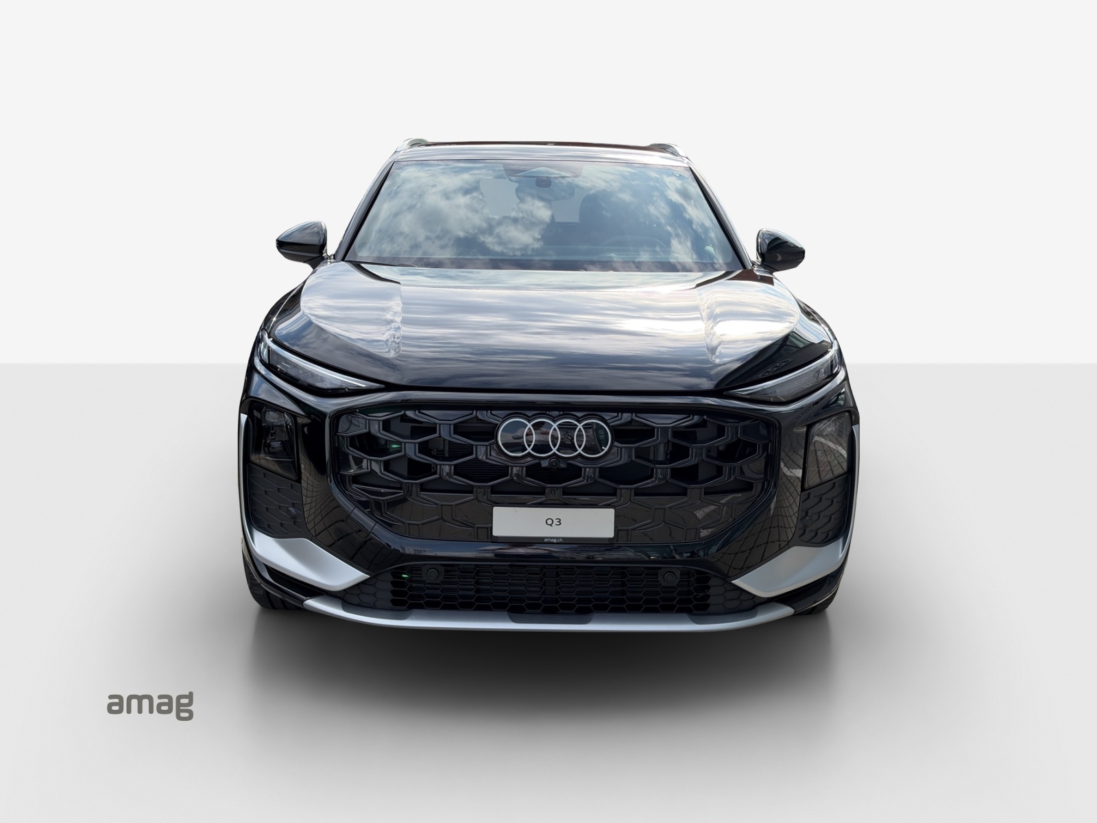 AUDI Q3 SUV 110 kW TFSI S tronic-image-6