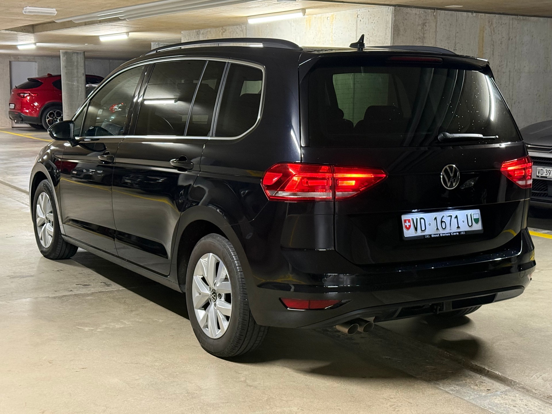 VW Touran 2.0 TDI BlueMotion Technology Comfortline DSG-image-10