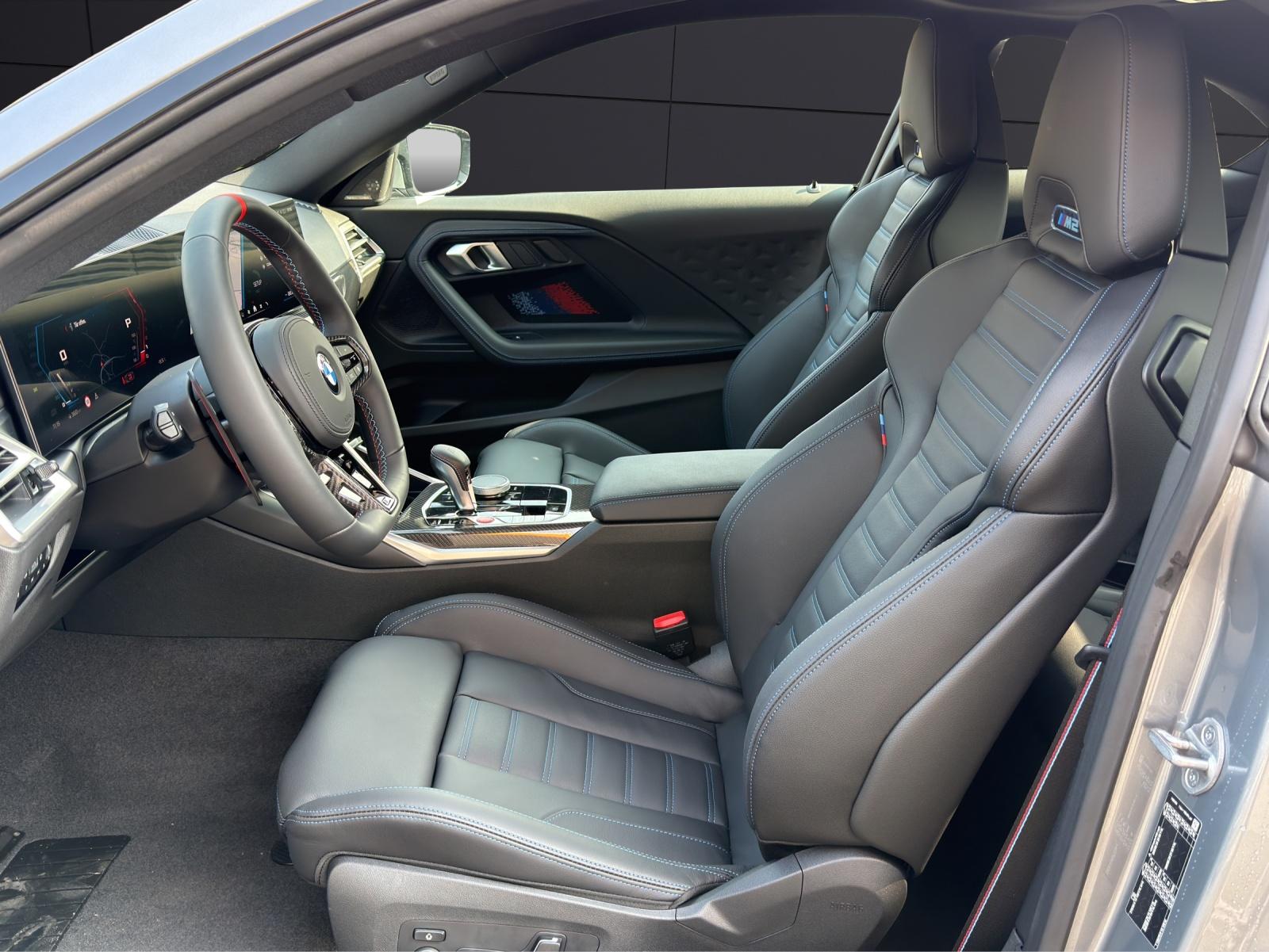BMW M2 Coupé-image-1
