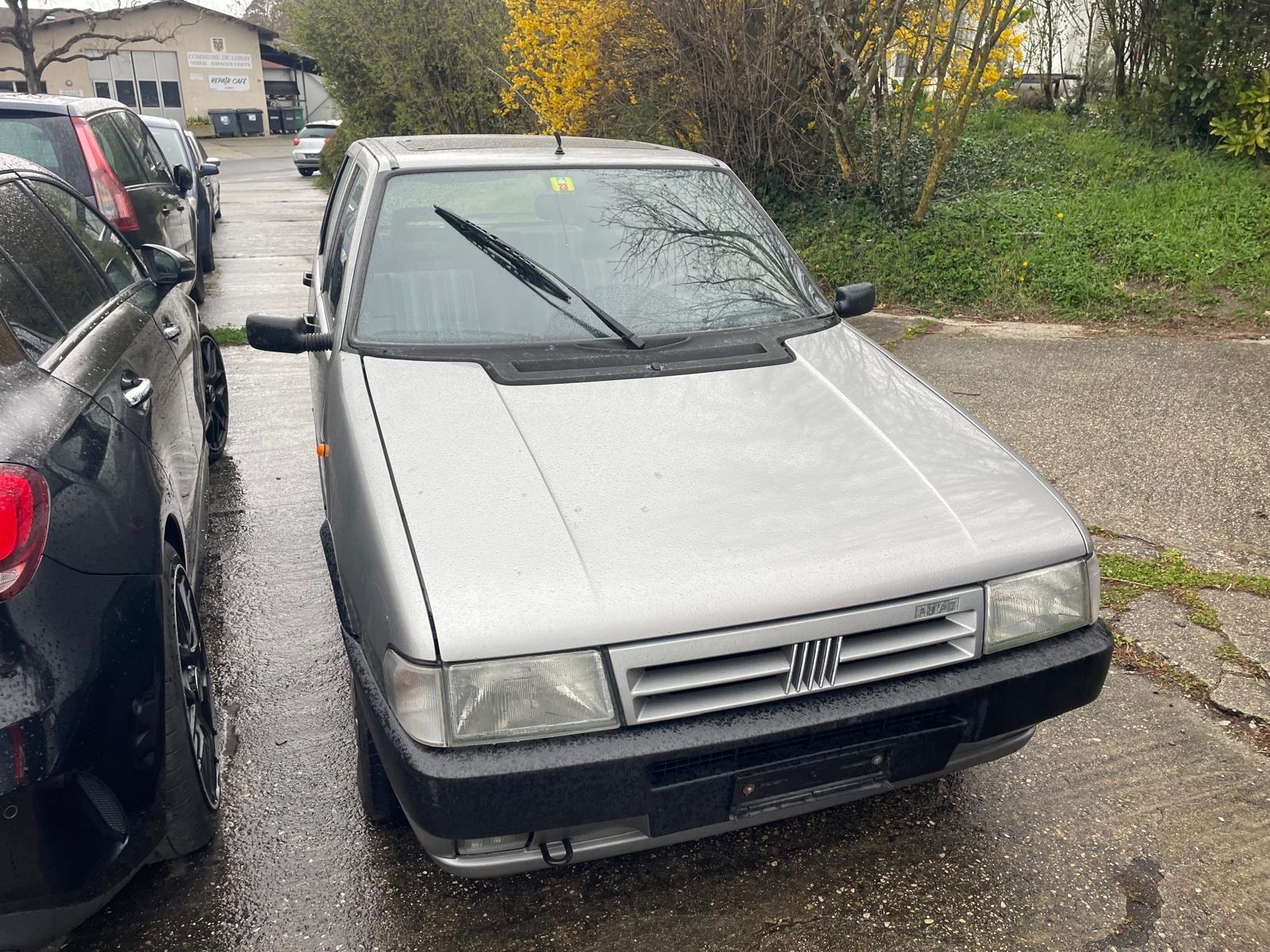 FIAT Uno 1.5 i.e. SX (75)
