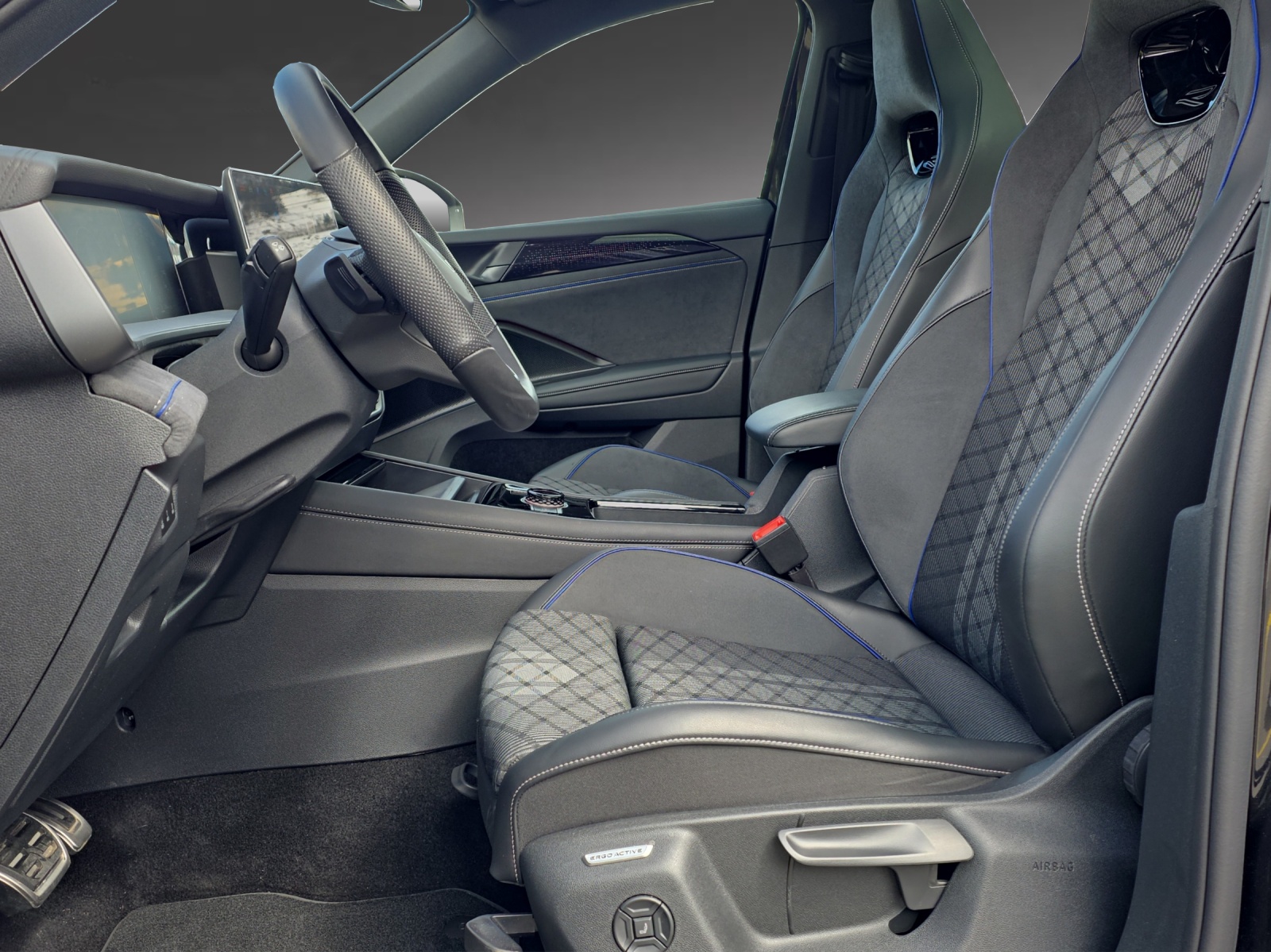 VW Tayron 2.0 TSI United DSG 4Motion-image-5
