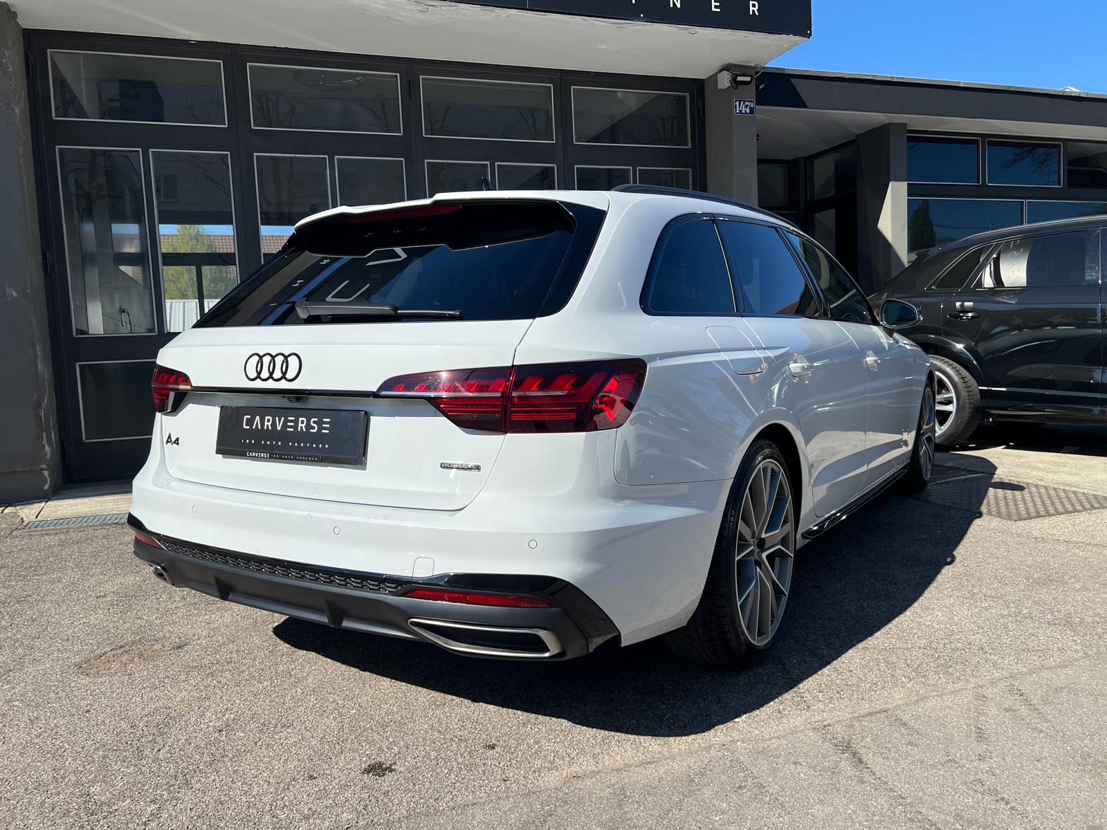 AUDI A4 Avant 2.0 40 TDI S Line quattro S-Tronic-image-4
