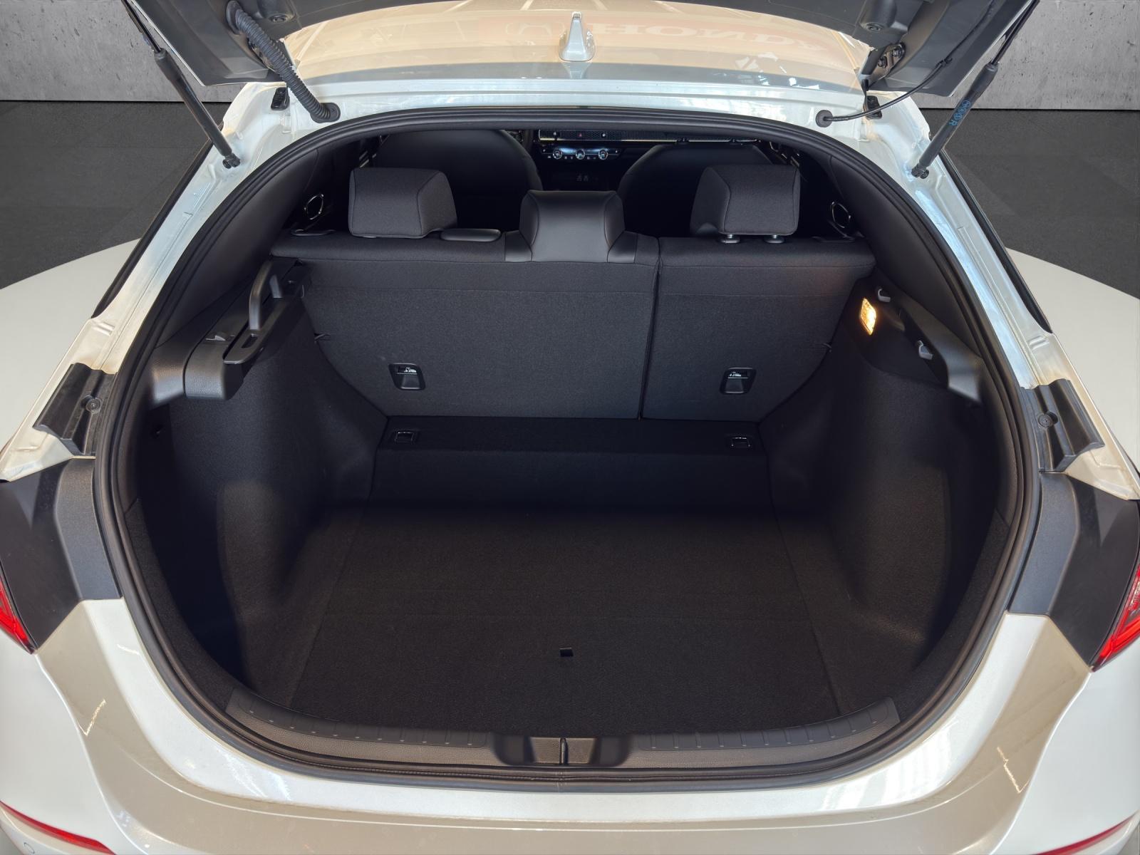 HONDA Civic 2.0 i-MMD Sport-image-14