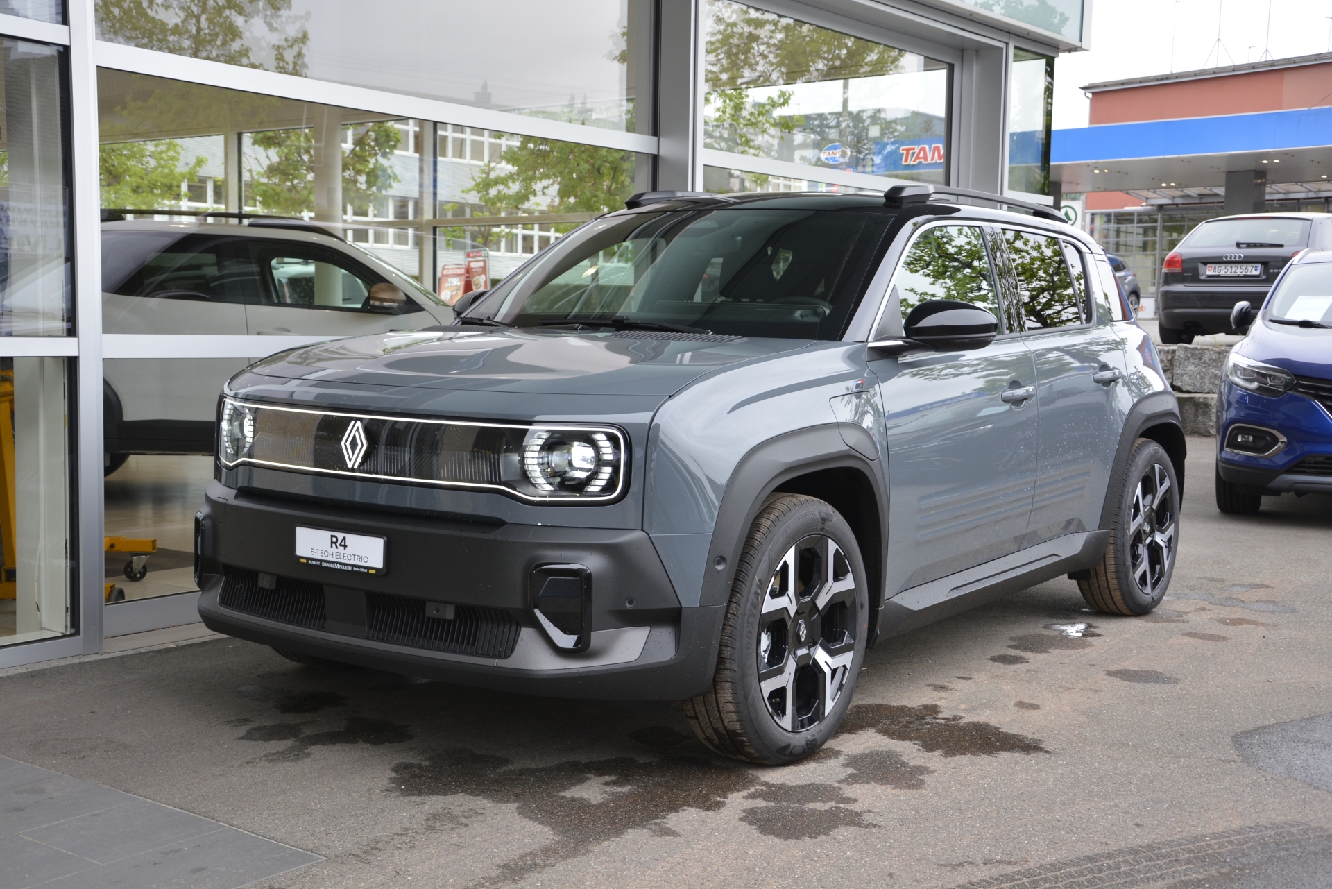 RENAULT R4 E-TECH ELECTRIC techno 150PS-image-0