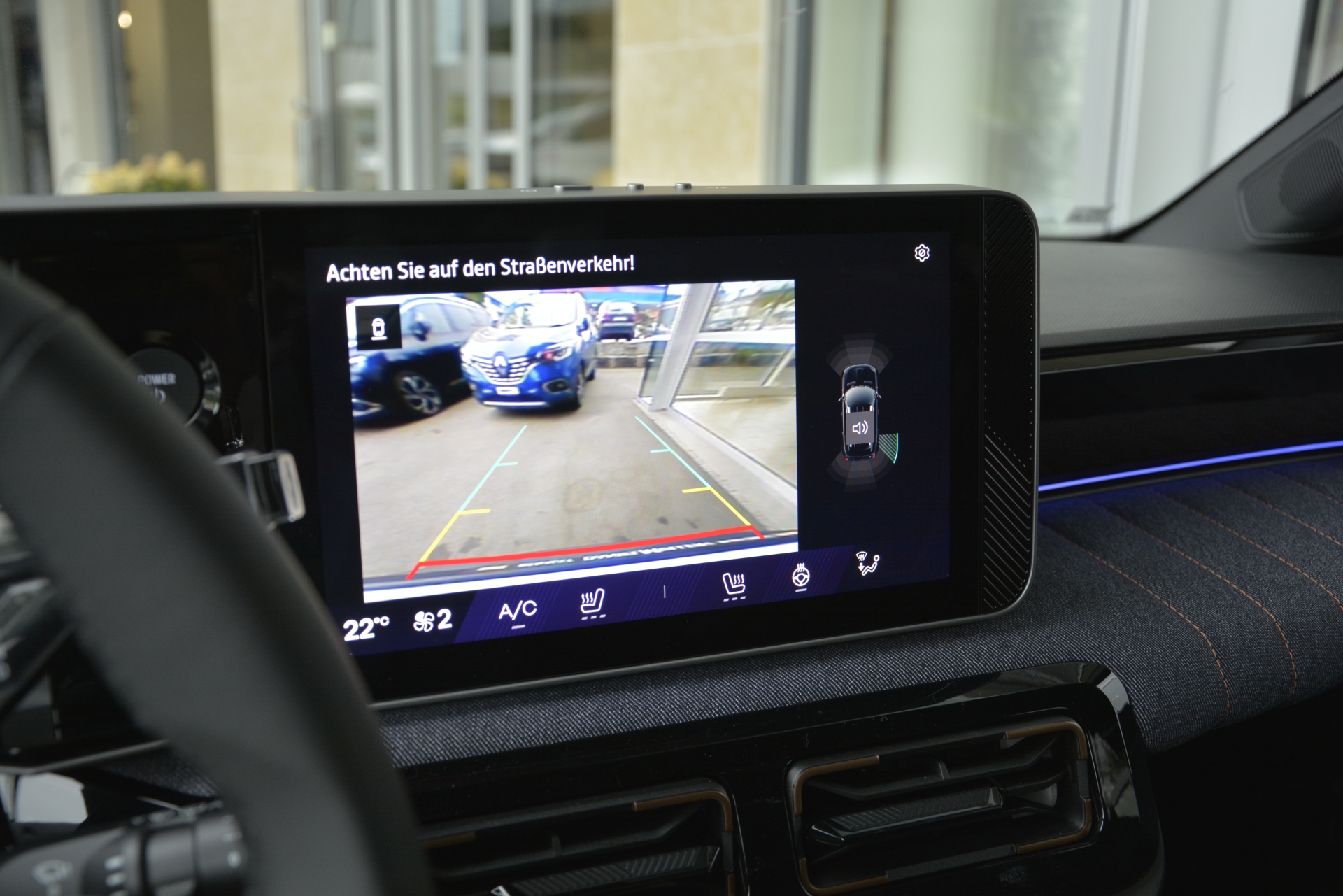 RENAULT R4 E-TECH ELECTRIC techno 150PS-image-9