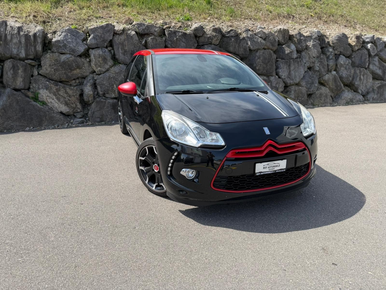DS AUTOMOBILES DS3 1.6 THP Red Edition-image-1