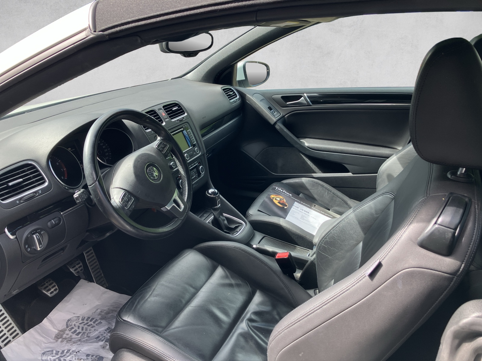 VW Golf Cabrio 1.4 TSI-image-5