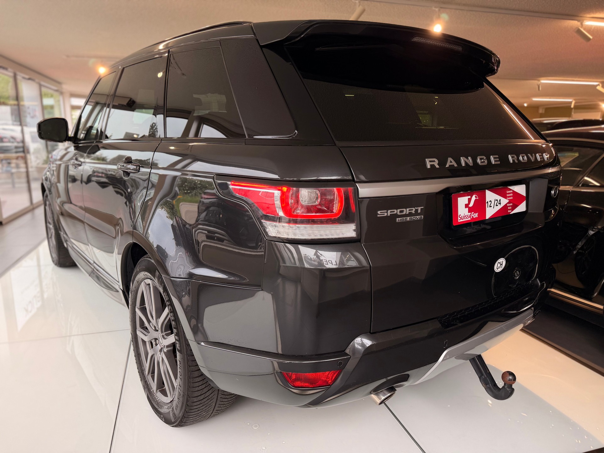 LAND ROVER Range Rover Sport 3.0 SDV6 SE Automatic 7-Sitzer-image-5