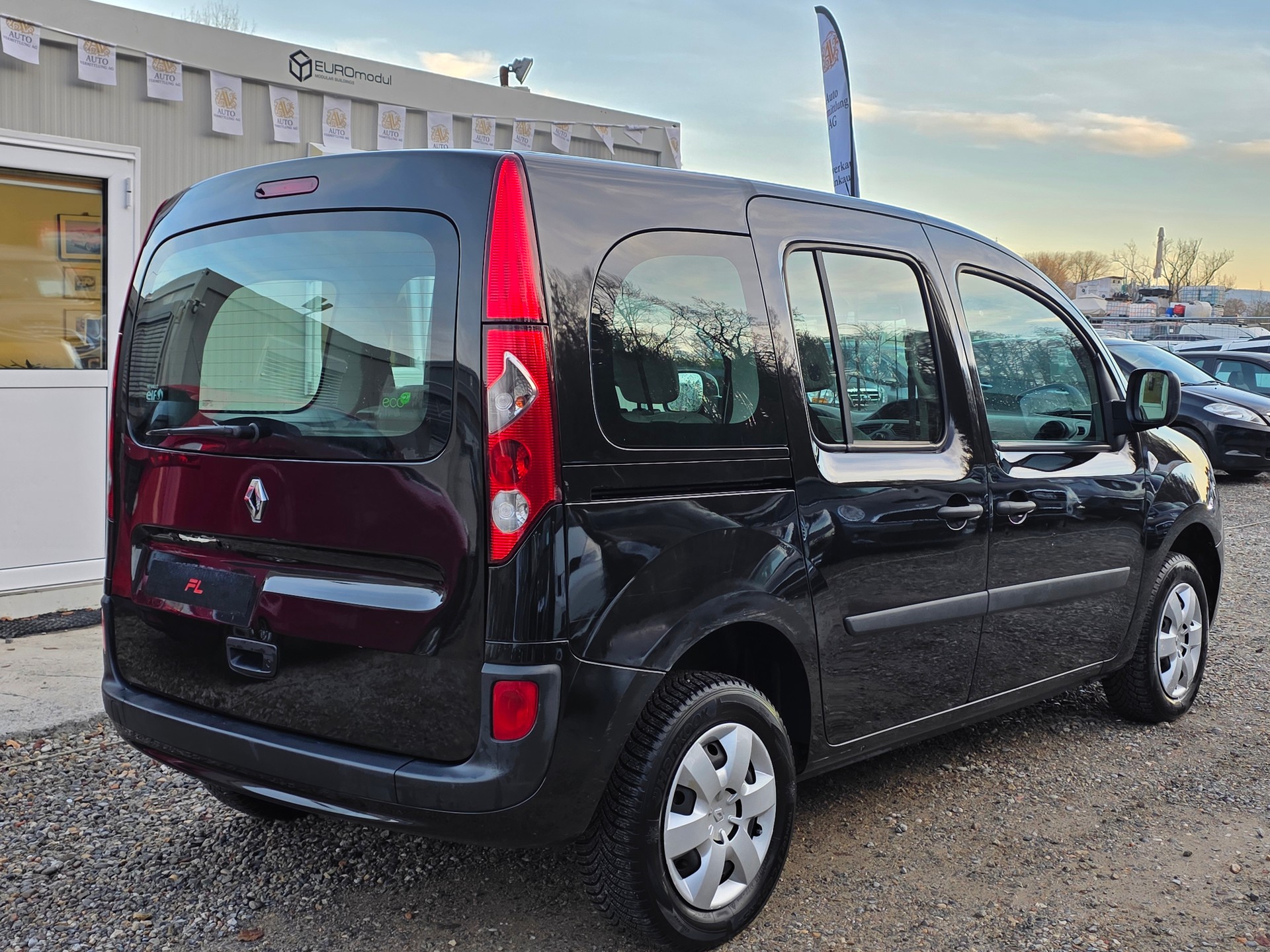 RENAULT Kangoo 1.5 dCi Authentique FRISCH AB MFK / Frisch ab Service / Garantie / Gratis Lieferung-image-4