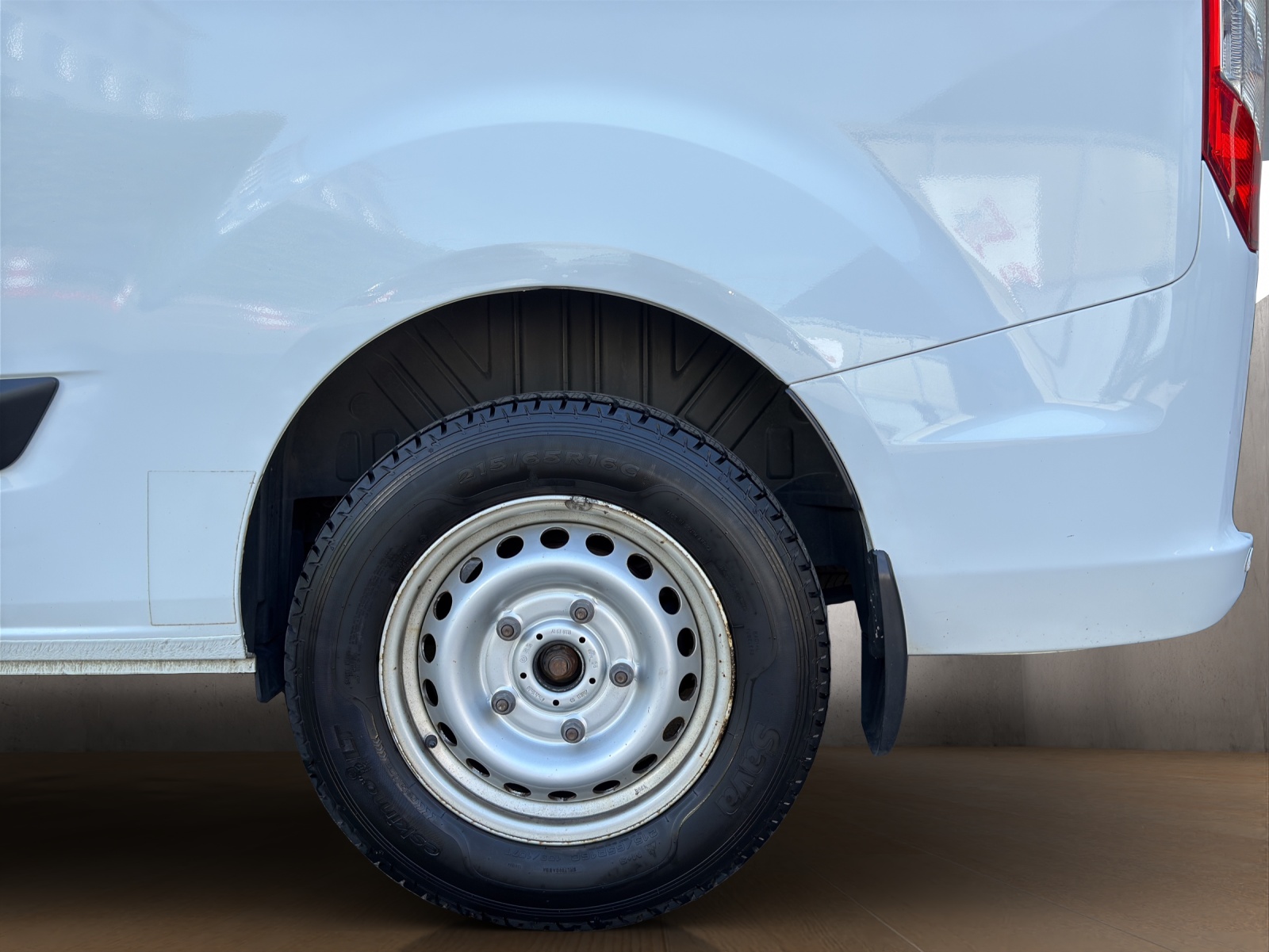FORD Transit Custom Van 280 L1H1Trend-image-23