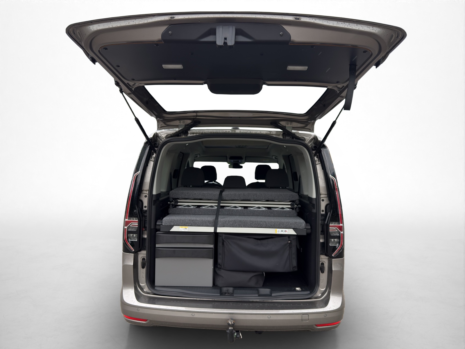 VW Caddy 2.0 TDI California DSG-image-4
